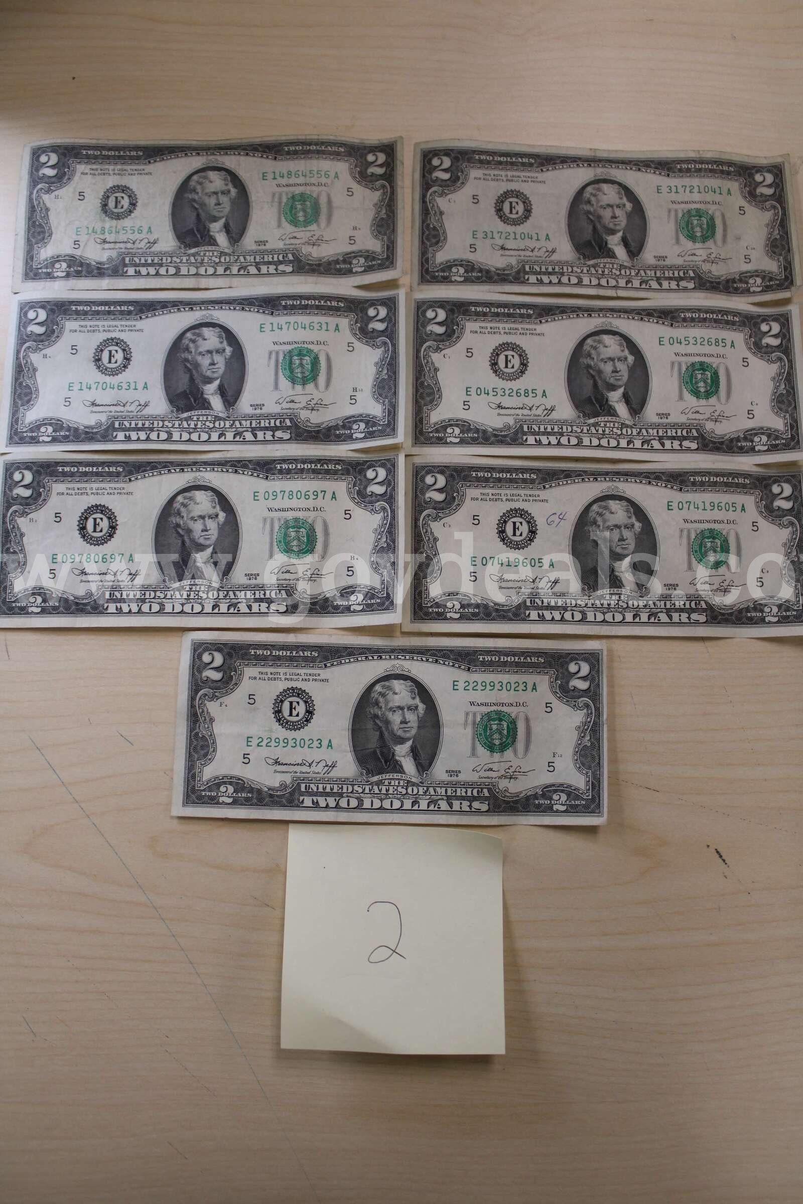 $5 BILL (1); $2 BILL (15); $1 COIN (6); QUARTER (7)   Government Surplus Auction - Photo #5