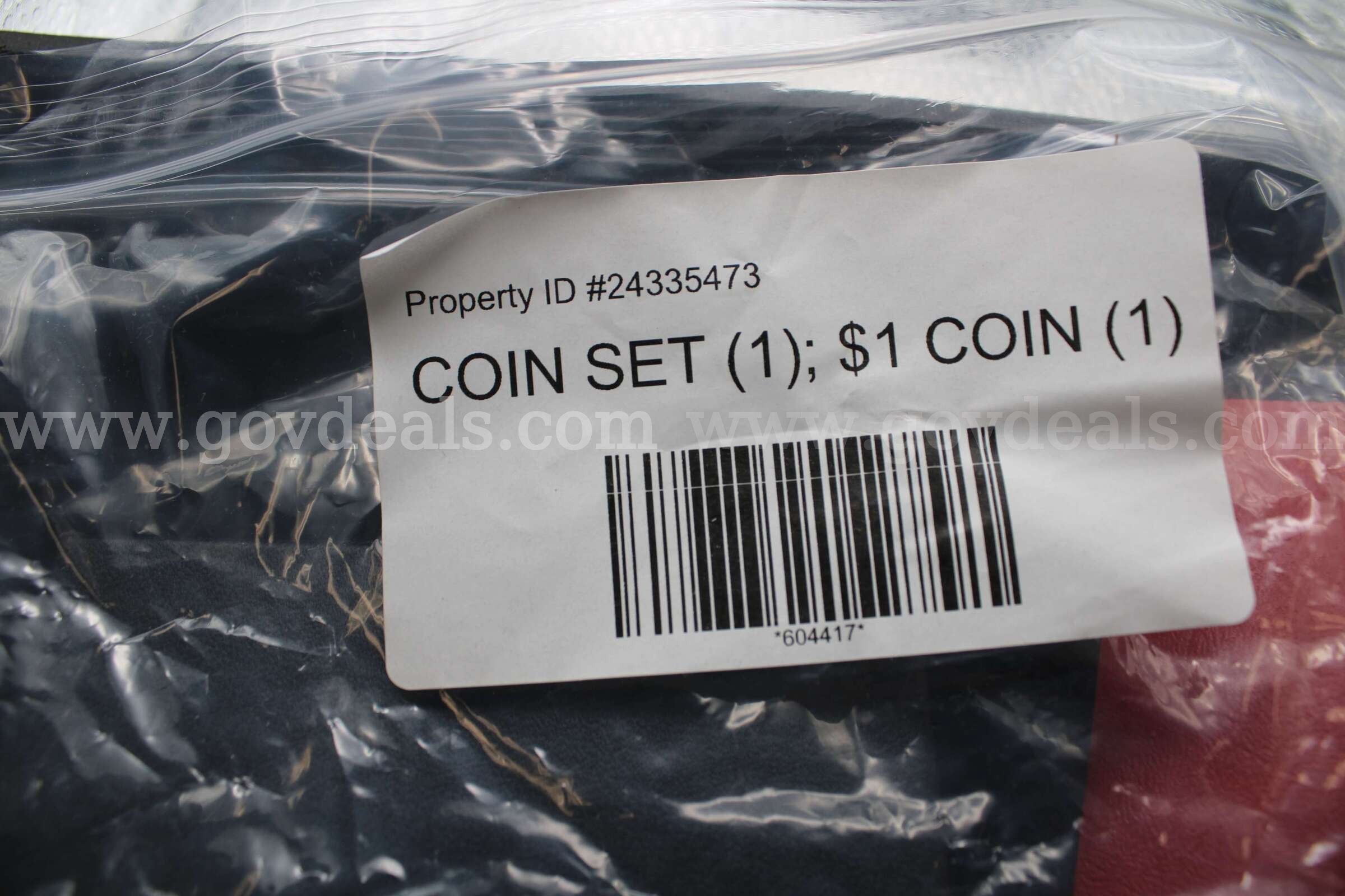 COIN SET (1); $1 COIN (1)   Government Surplus Auction - Photo #4