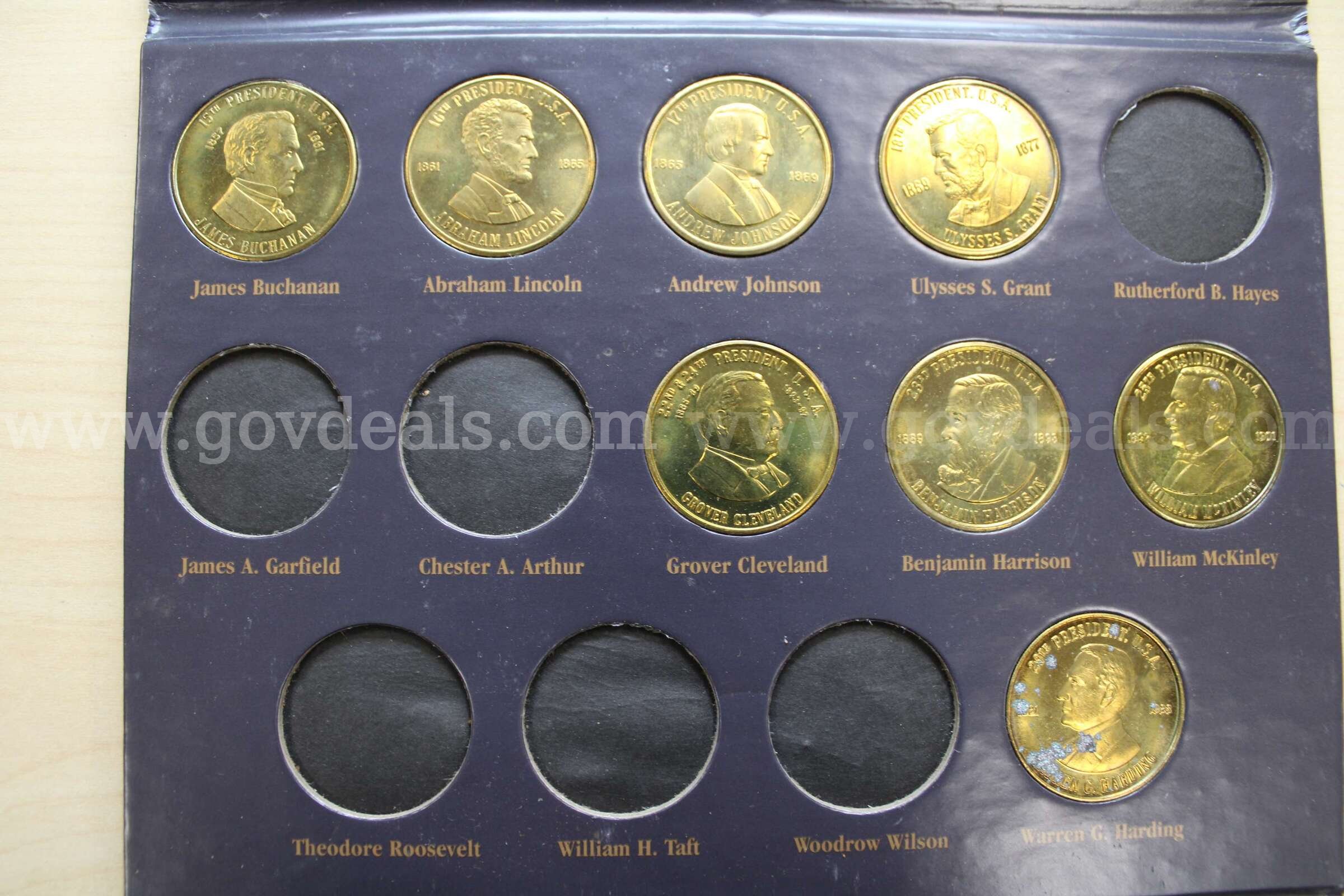 COIN SET (1); $2 BILL (1); $1 COIN (7); HALF DOLLAR (1); QUARTER (7); NICKEL (6)   Government Surplus Auction - Photo #4