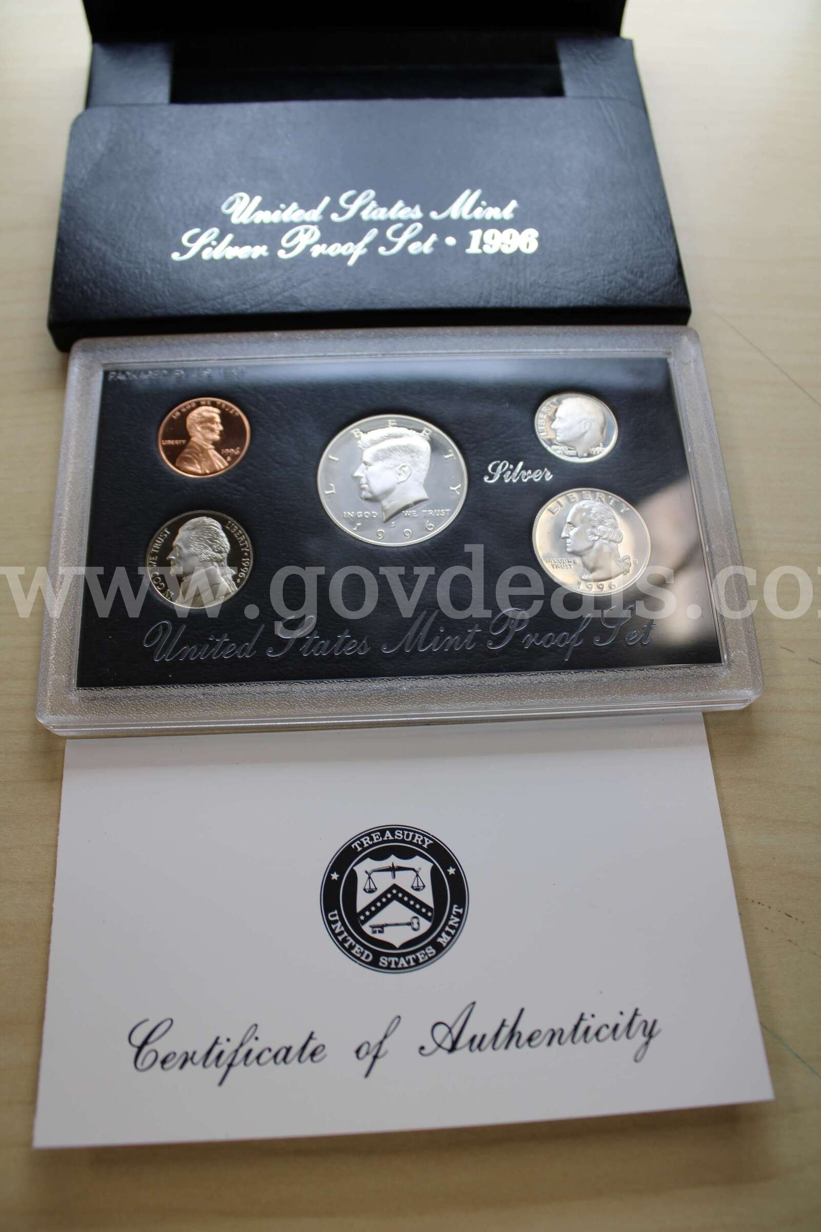 $1 COIN (2); COIN SET (3); NICKEL (3); PENNY (4); DIME (3); FOREIGN, COINS (27)   Government Surplus Auction - Photo #6
