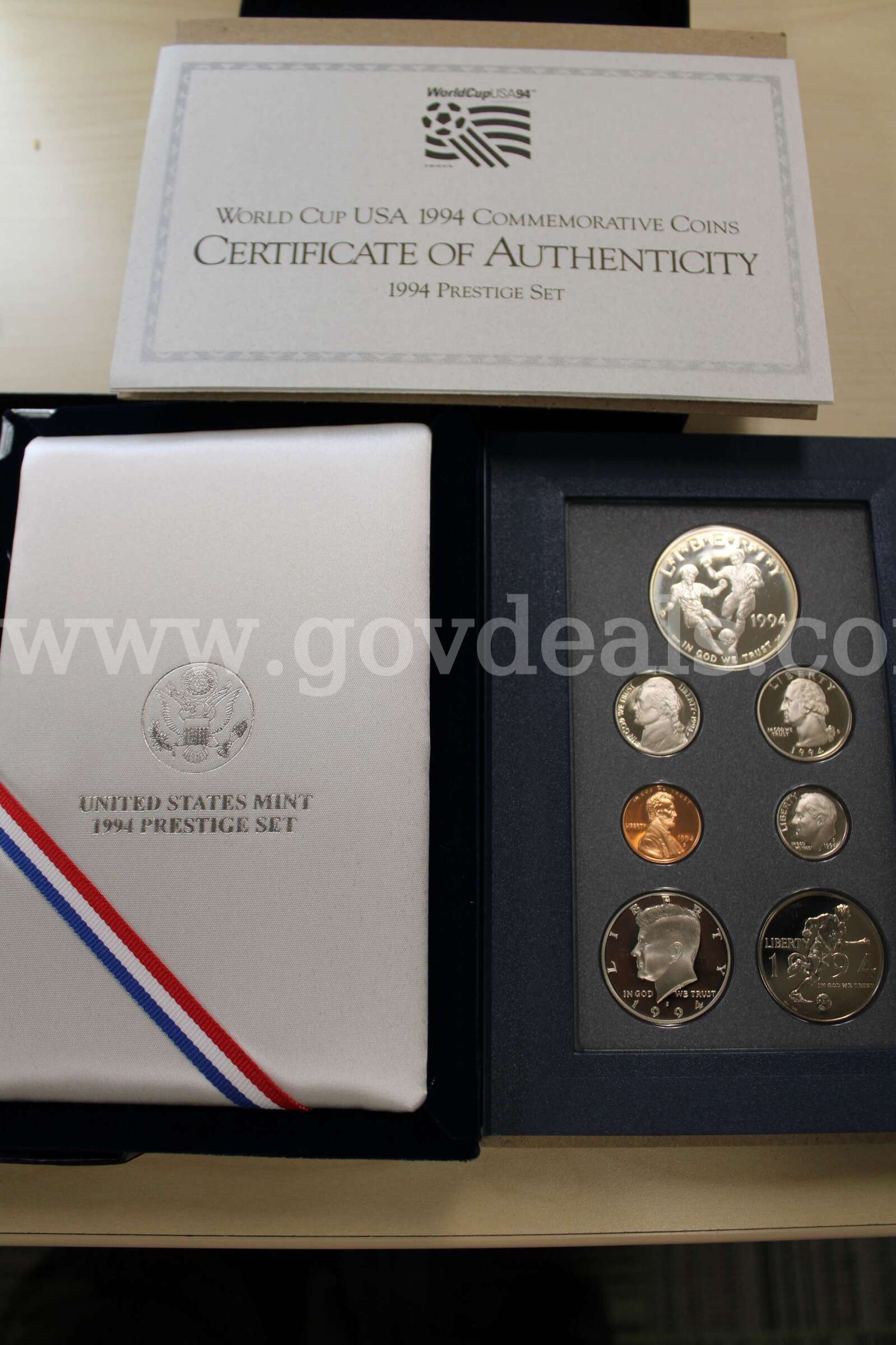 Coin Sets (6)   Government Surplus Auction - Photo #6