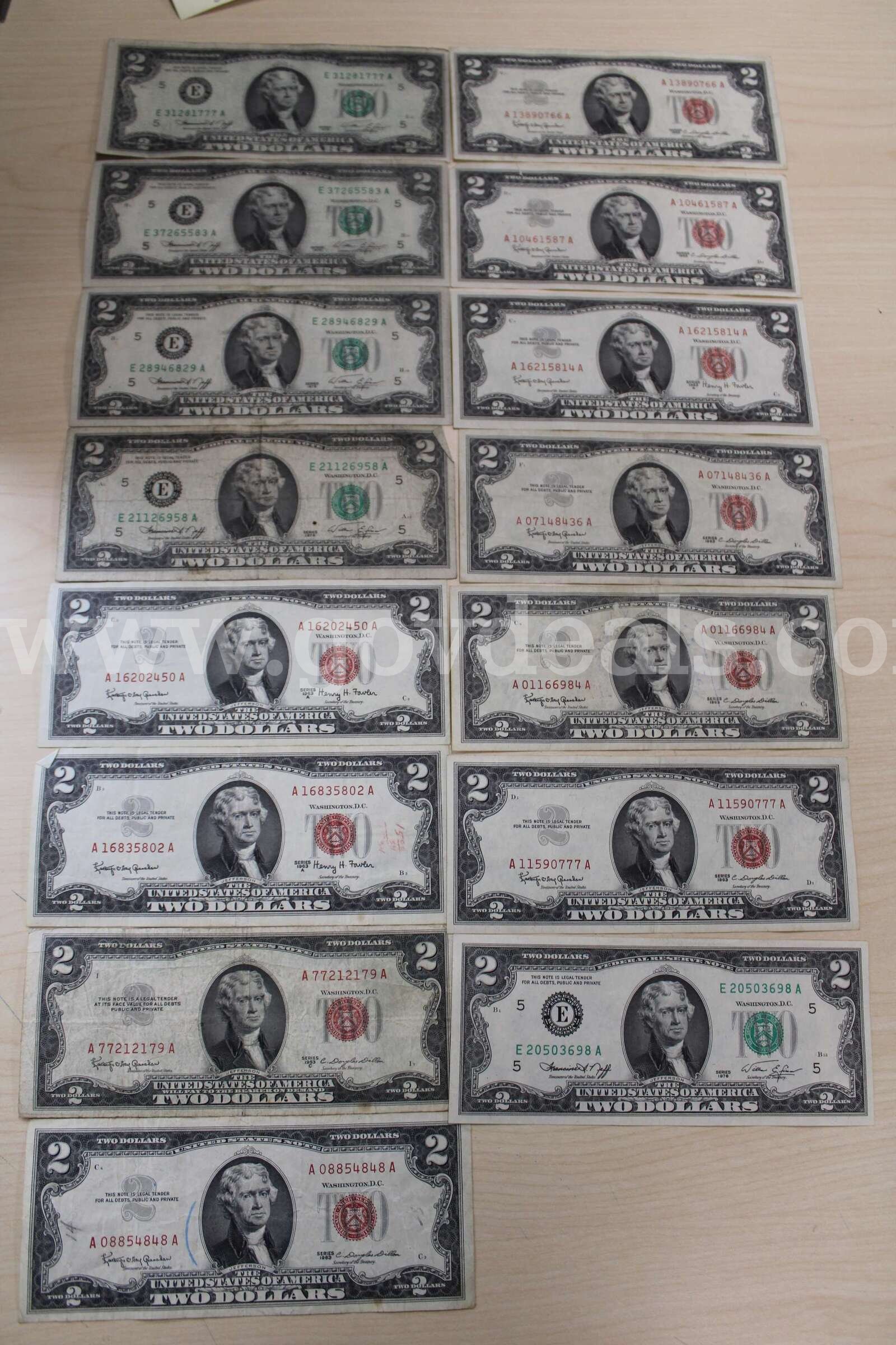 $5.00 (14)     $2.00 (15)     $1.00 (77)   Government Surplus Auction - Photo #2