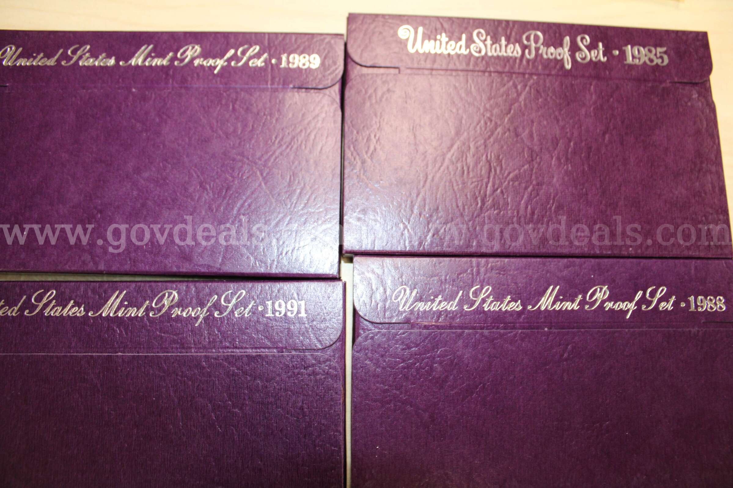 Collectors Coins (6)    Coins Sets (24)      $1.00 Coins (7)   Government Surplus Auction - Photo #3