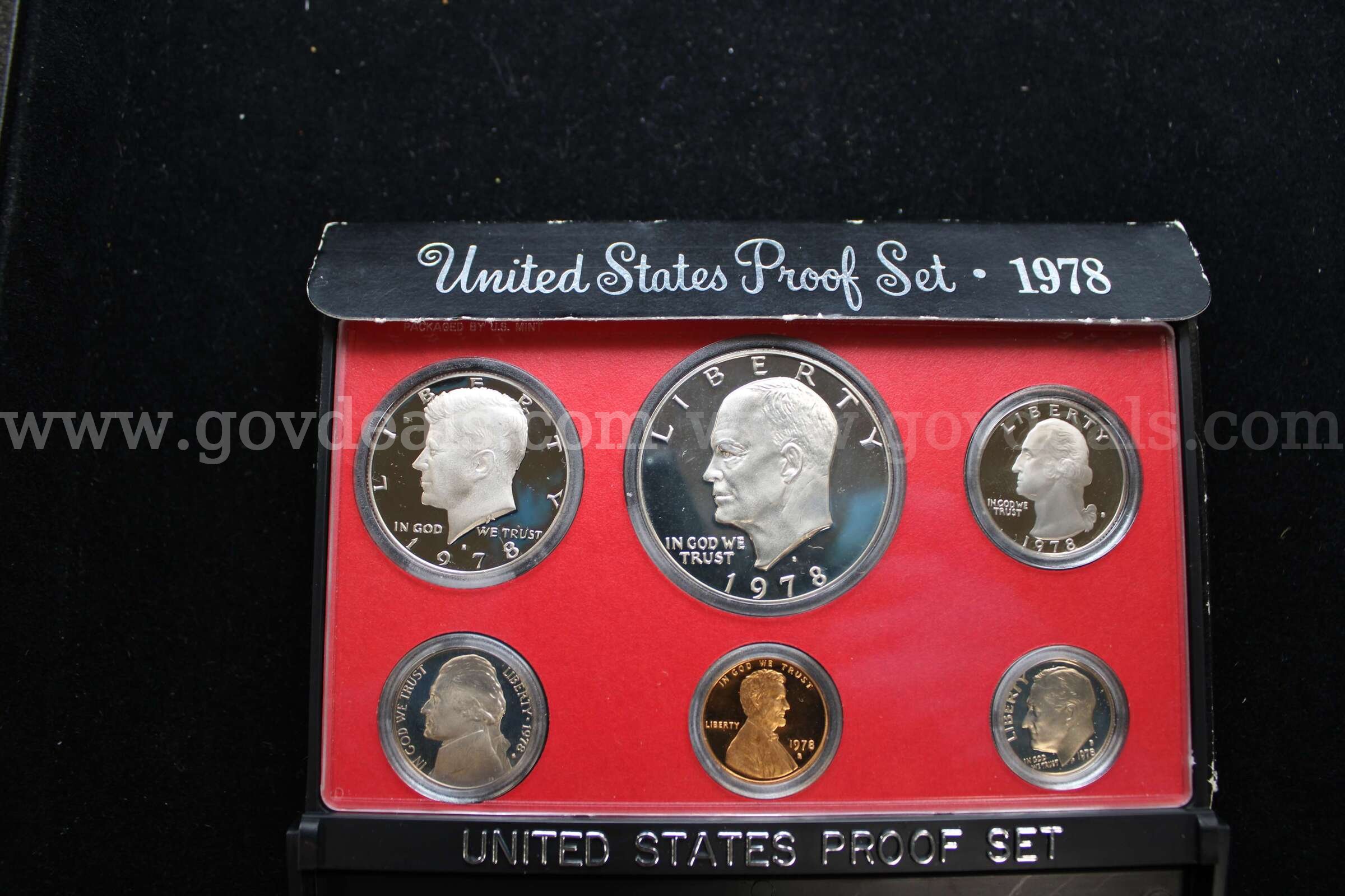 COIN SET (2); $1 COIN (4)   Government Surplus Auction - Photo #2