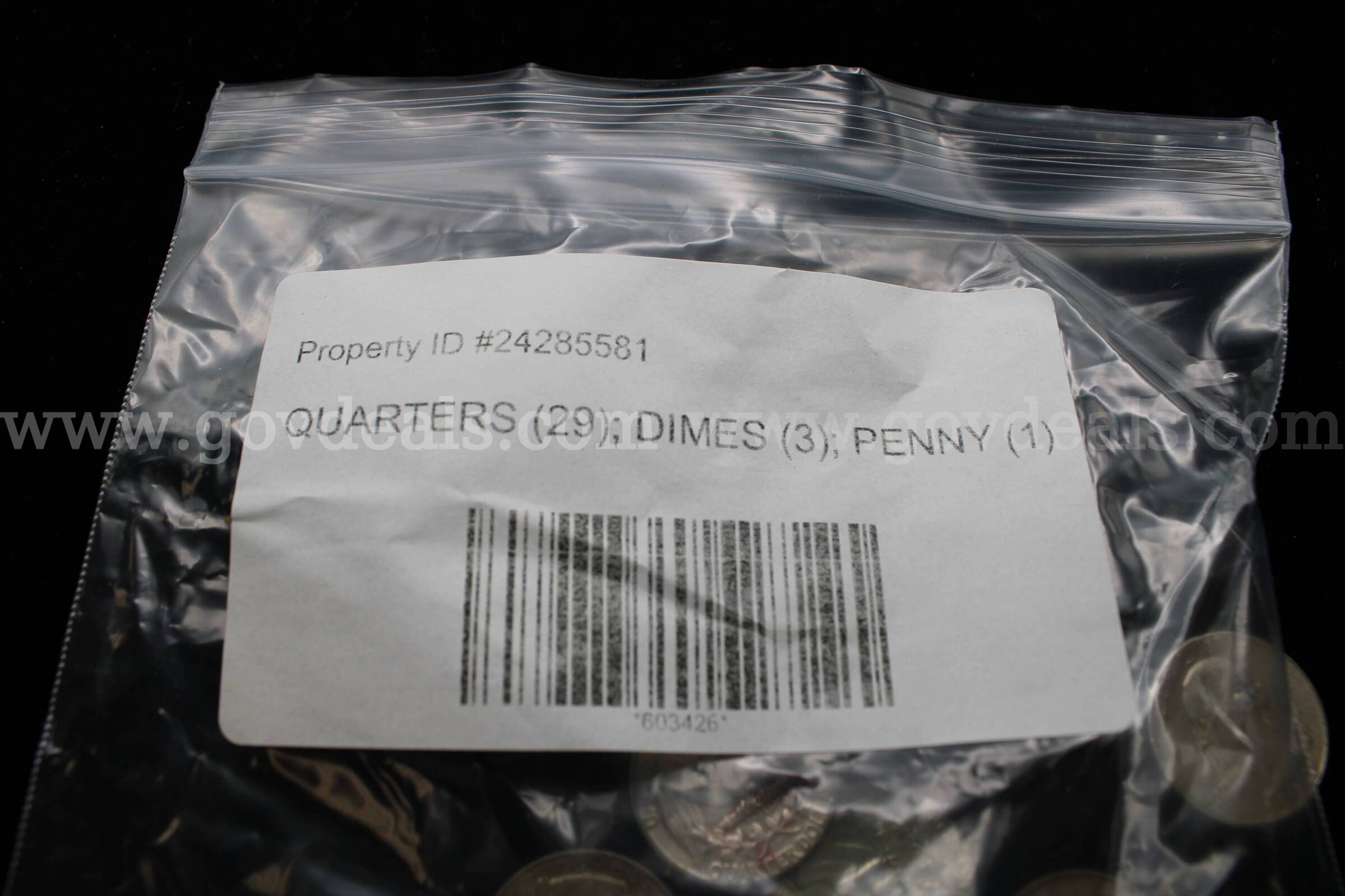 QUARTERS (29); DIMES (3); PENNY (1)   Government Surplus Auction - Photo #2