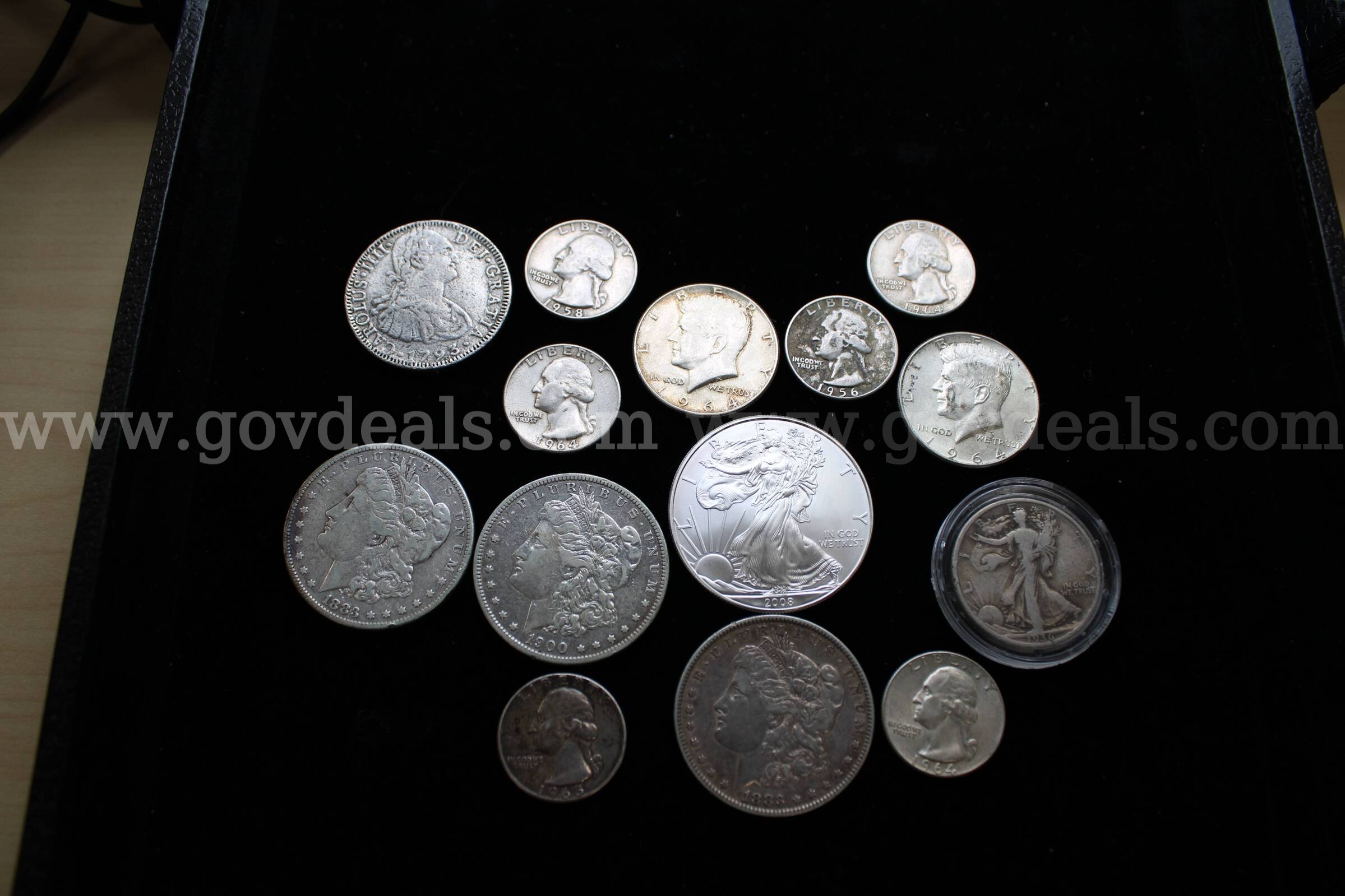 $1.00 COIN (4), 0.50 COIN (3), 0.25 COIN (6), FOREIGN COIN (1)   Government Surplus Auction - Primary Photo