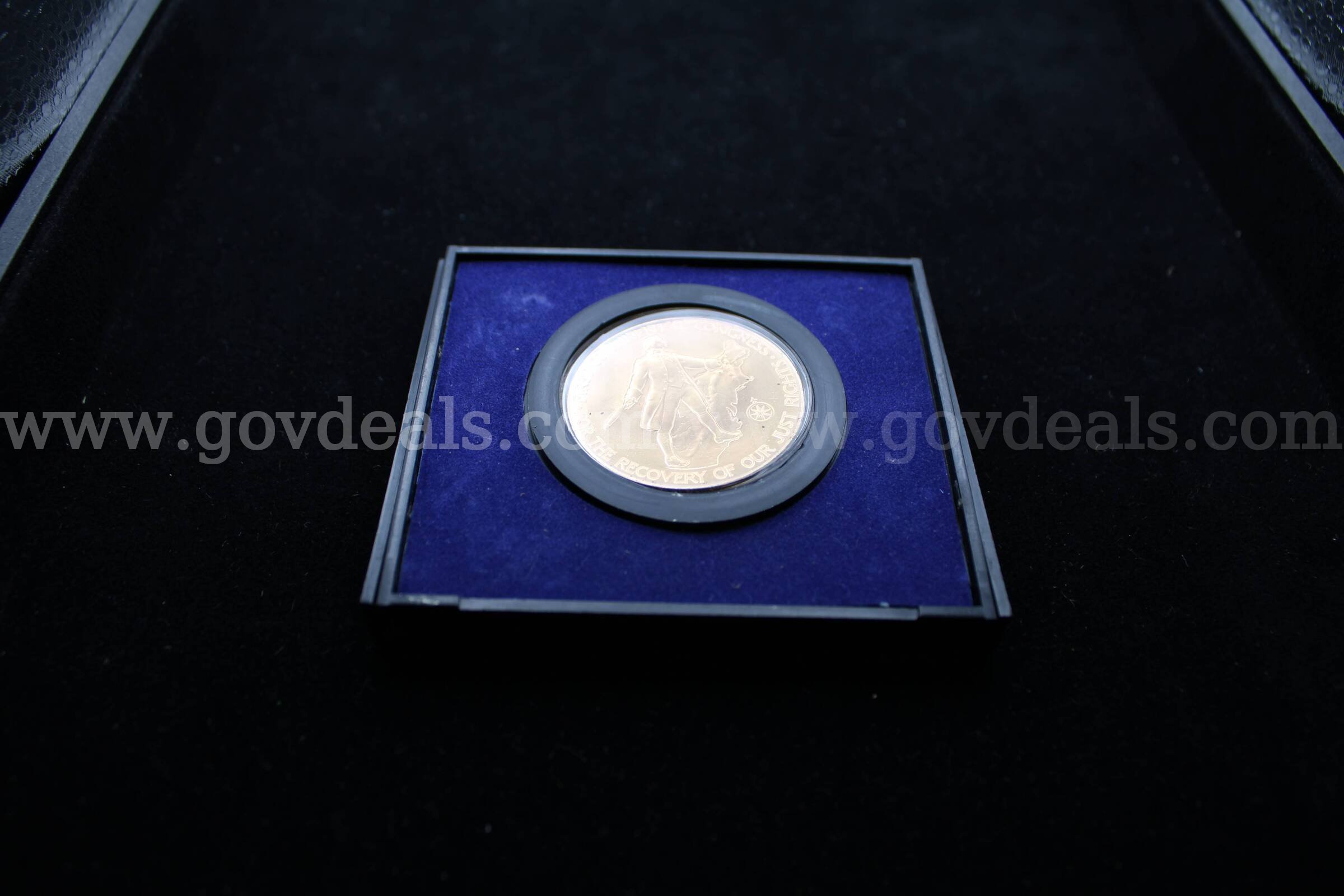 COLLECTABLE COINS (2); DIME, ROLLED (2); $1 COIN (16); HALF DOLLAR (100)  100 Government Surplus Auction - Photo #4