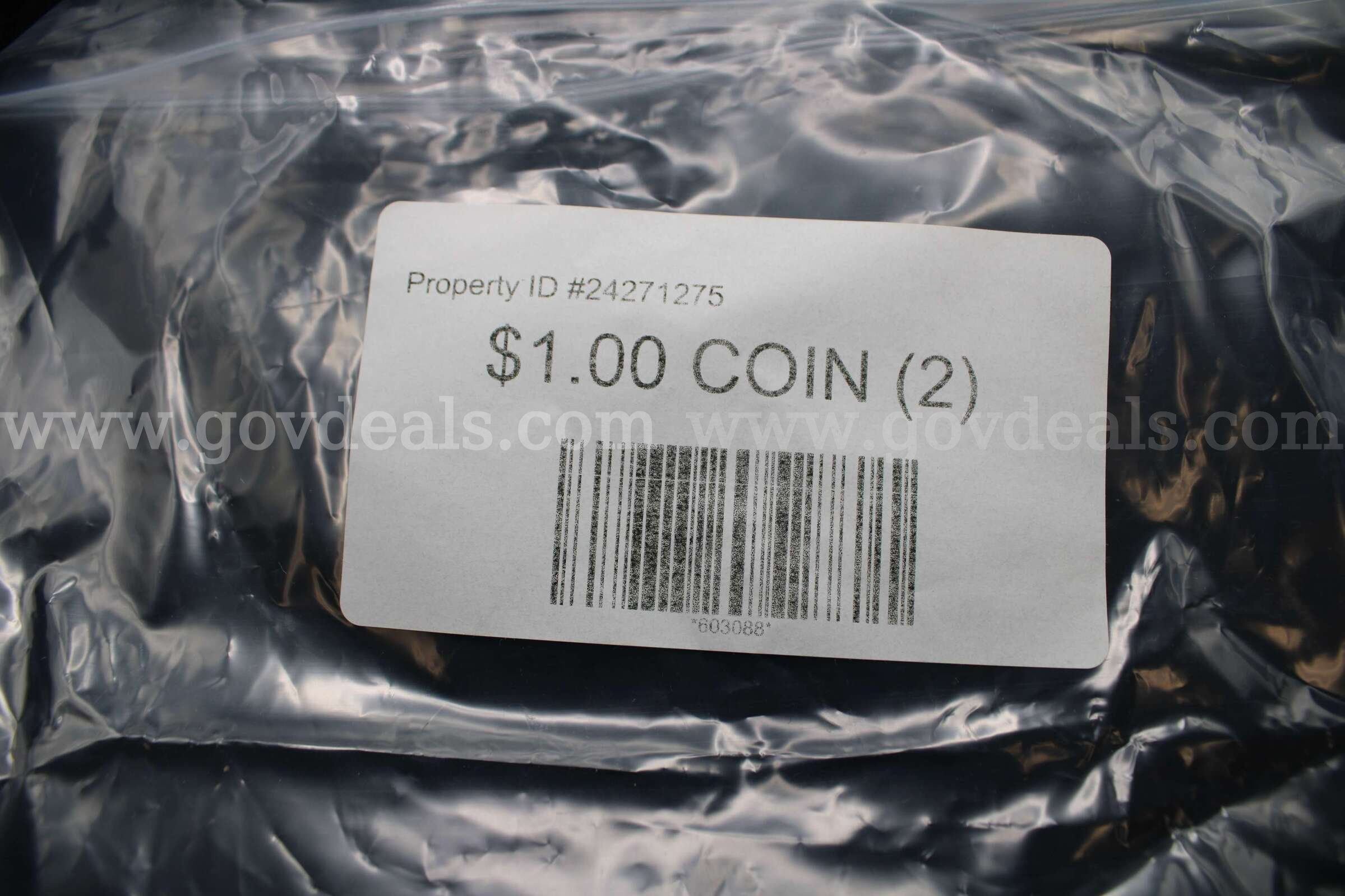 $1.00 COIN (2)   Government Surplus Auction - Photo #3