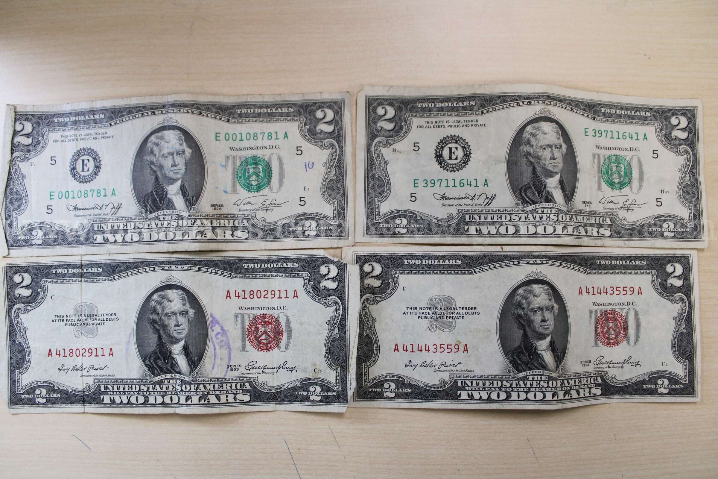 $2.00 BILL (4), $5.00 BILL (2), $1.00 (9), $1.00 COIN (1), 0.50 COIN (1),   Government Surplus Auction - Photo #2