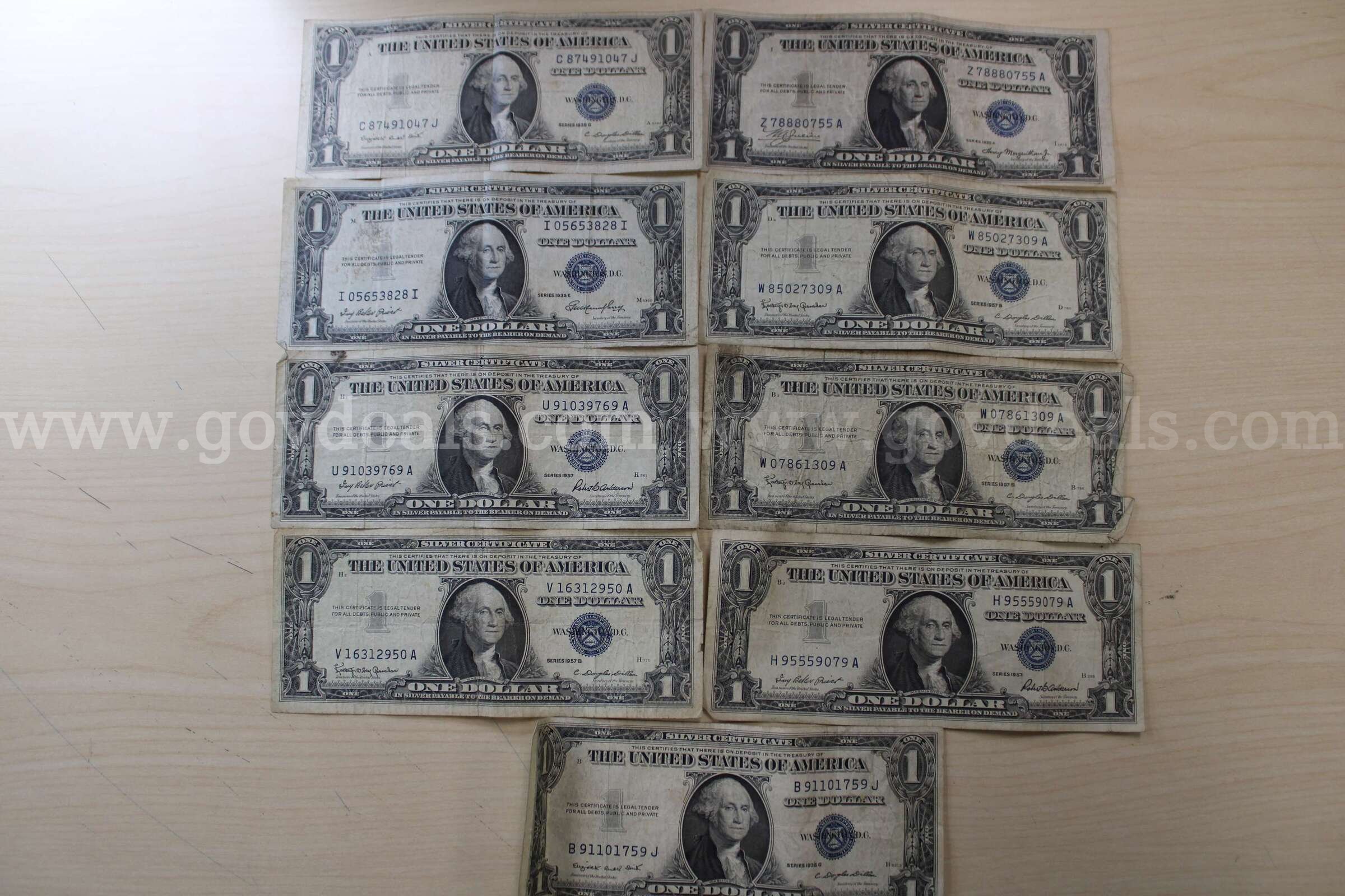$2.00 BILL (4), $5.00 BILL (2), $1.00 (9), $1.00 COIN (1), 0.50 COIN (1),   Government Surplus Auction - Photo #4