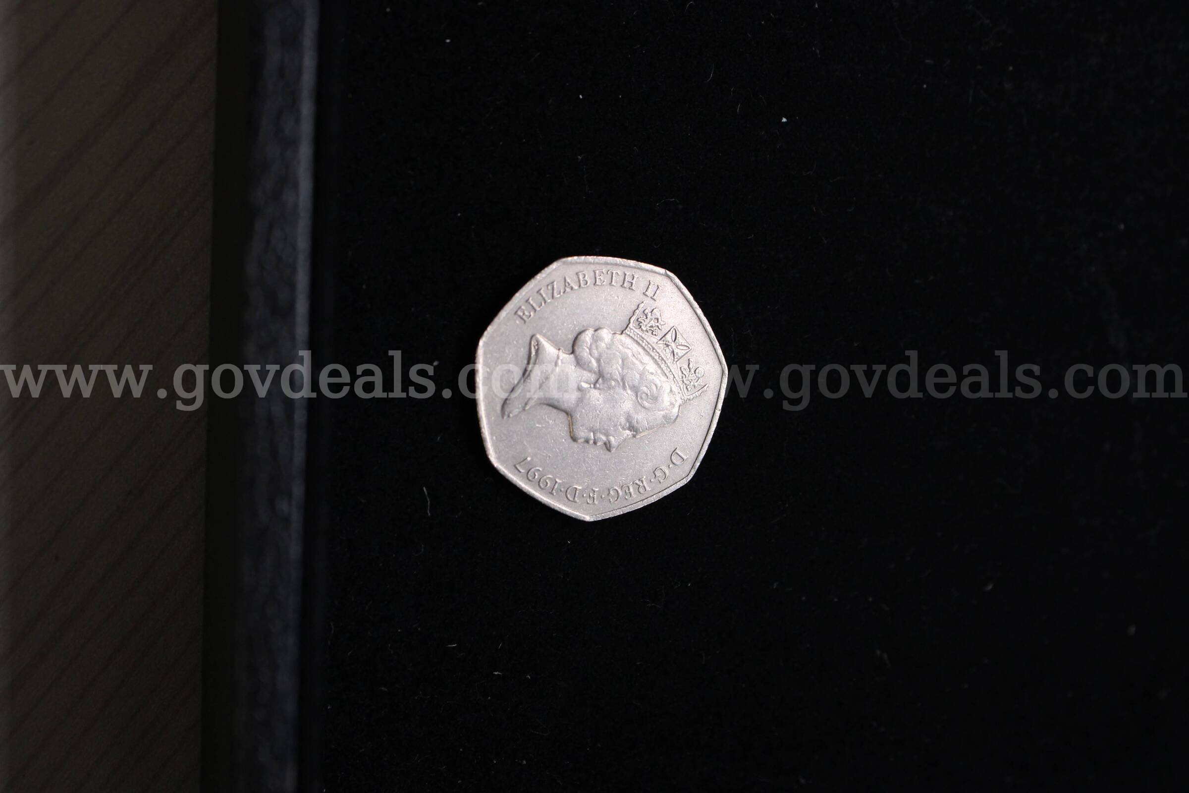 FOREIGN COINS (5),   Government Surplus Auction - Photo #4
