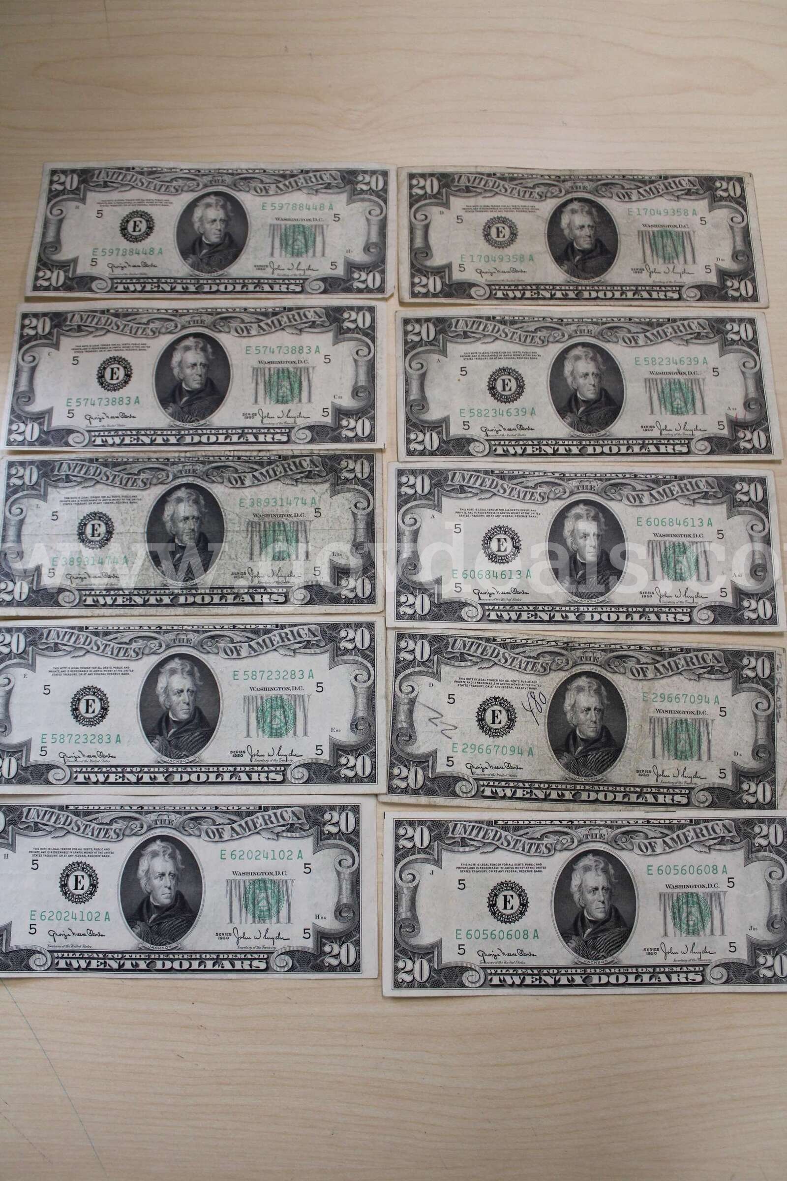 $20 BILLS (10)   Government Surplus Auction - Primary Photo