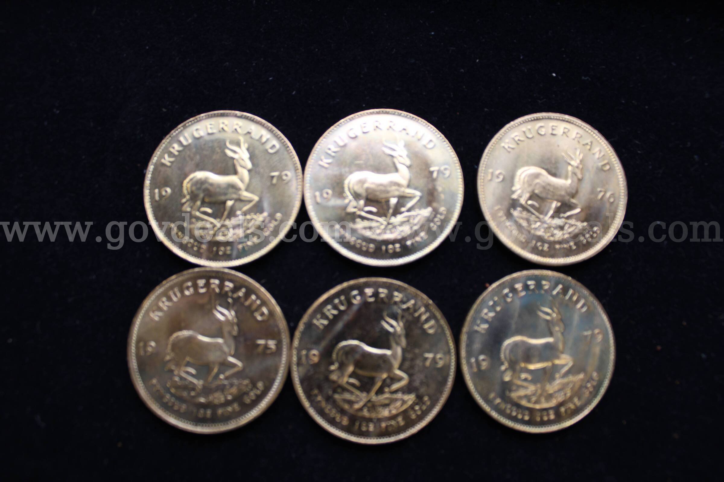 Foreign Coins (11)   Government Surplus Auction - Photo #2