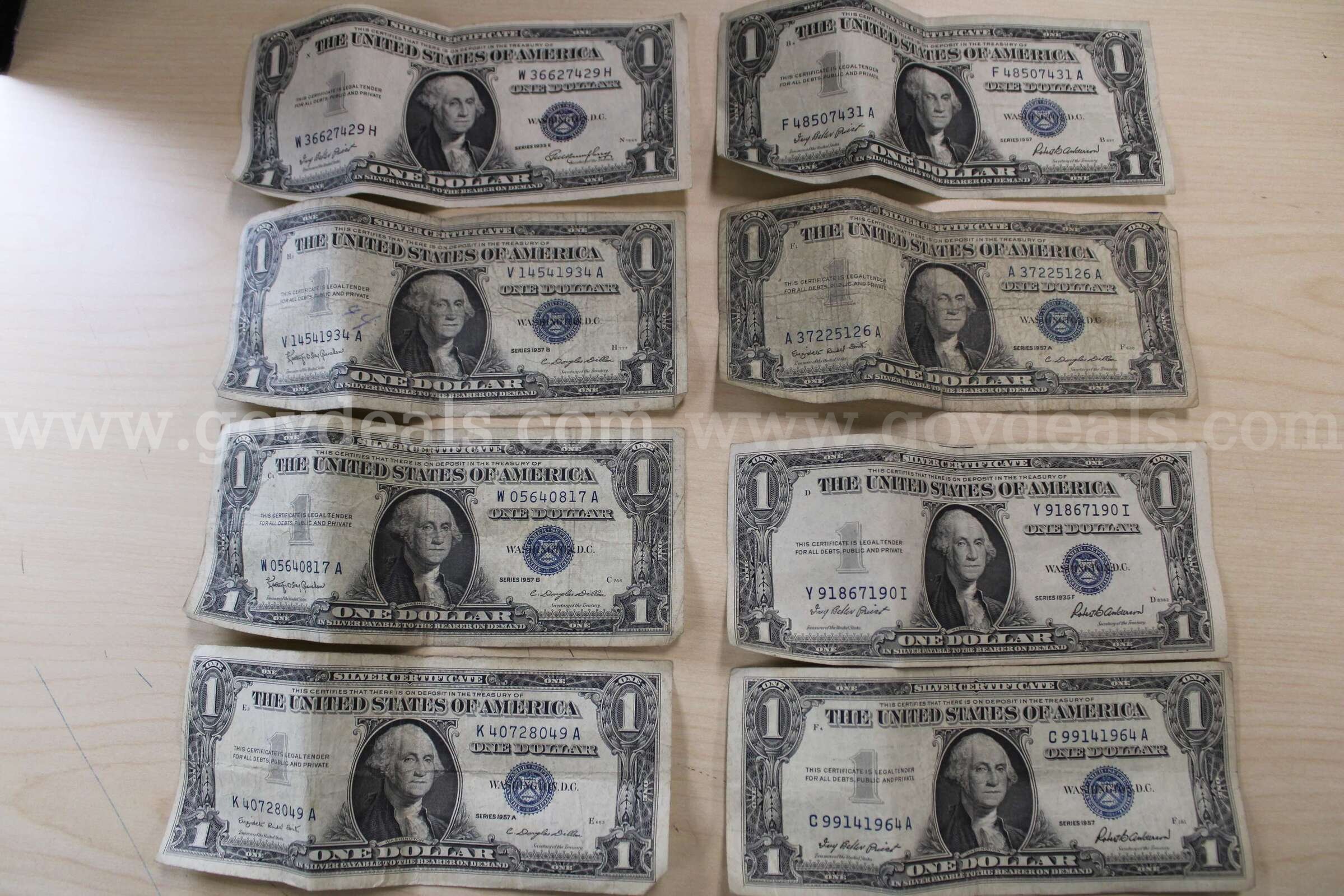 Nickels (5); Pennies (5); Silver Dollar (1); Dimes (99); Quarters (97)   Government Surplus Auction - Photo #2