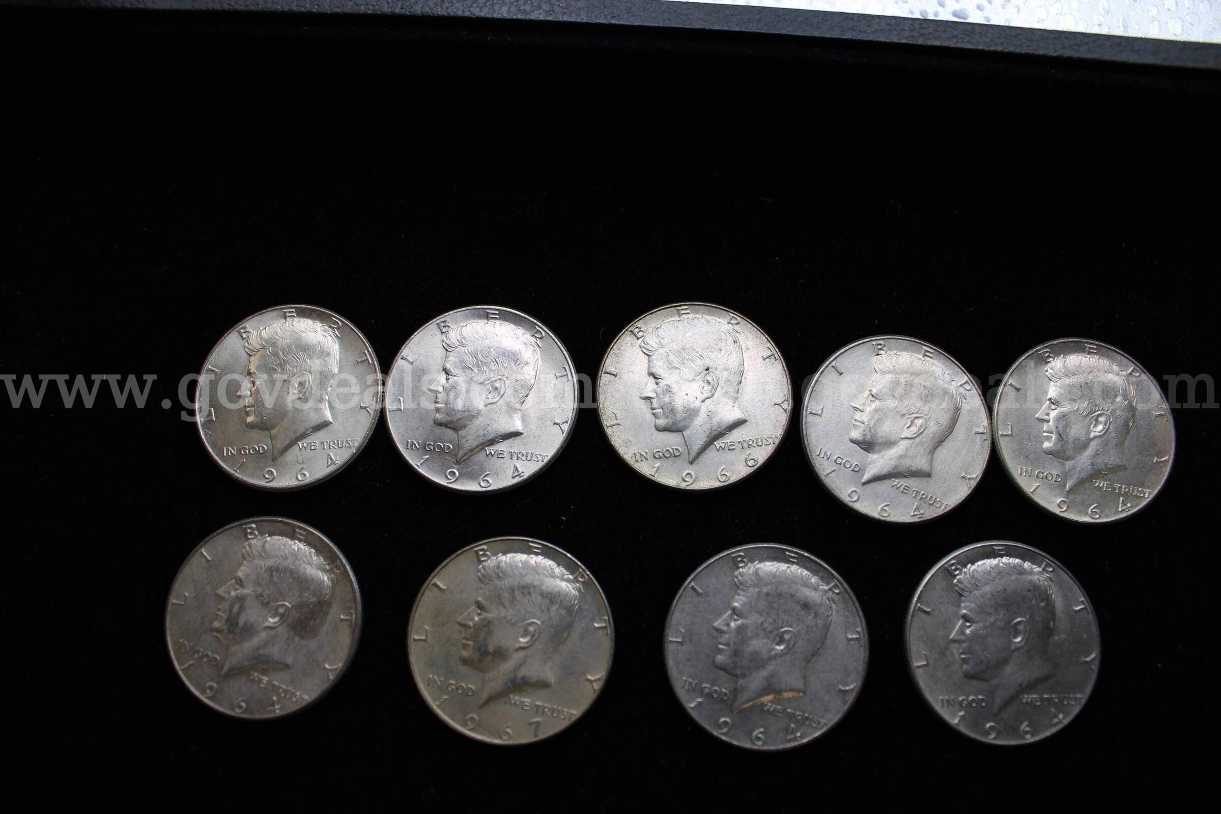 $5 BILL (3); $1 BILL (9); $1 COIN (14); HALF $ (11); FOREIGN COIN (1)   Government Surplus Auction - Photo #2