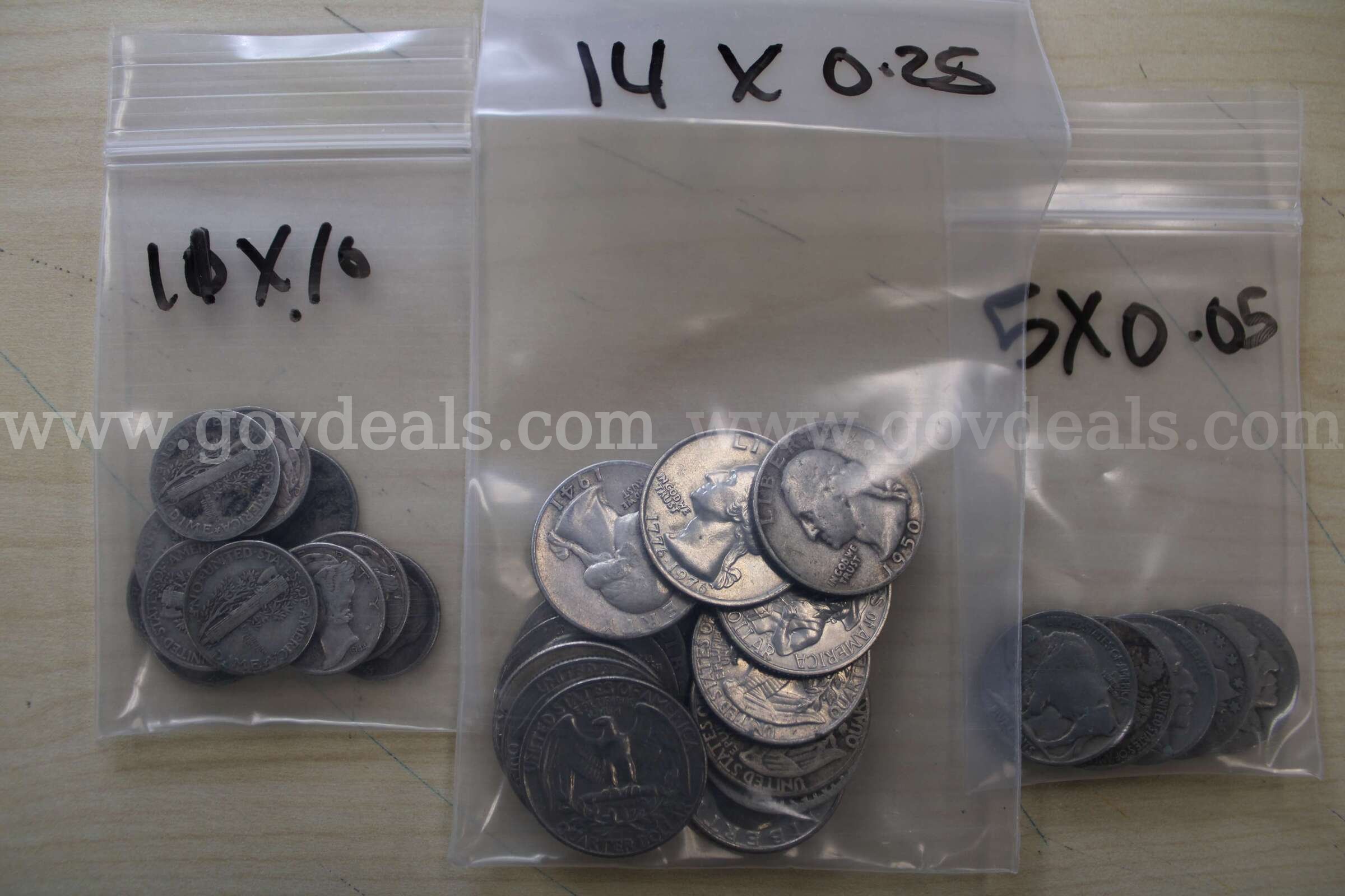 $2 BILL (16); $1 COIN (17); HALF $ (34); QUARTER (40); DIME (17); NICKEL (7);   Government Surplus Auction - Photo #5