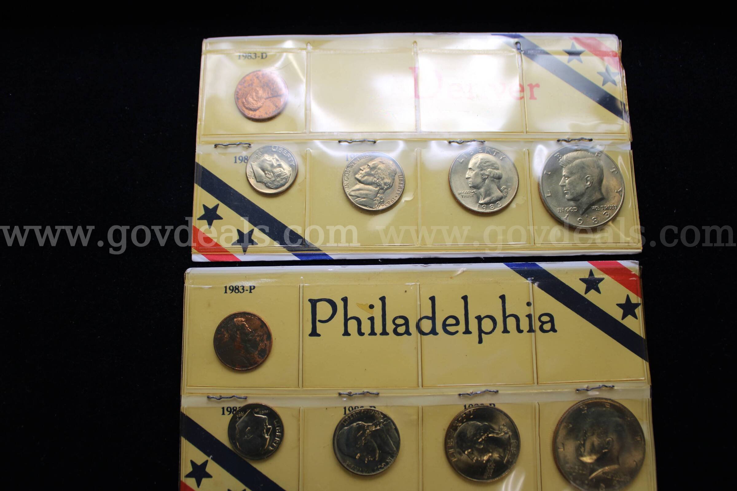 $2 BILL (1); MINTS SET (4); FOREIGN BILL (1) COIN (1); $1 COIN (5); HALF $ (2);   Government Surplus Auction - Photo #2