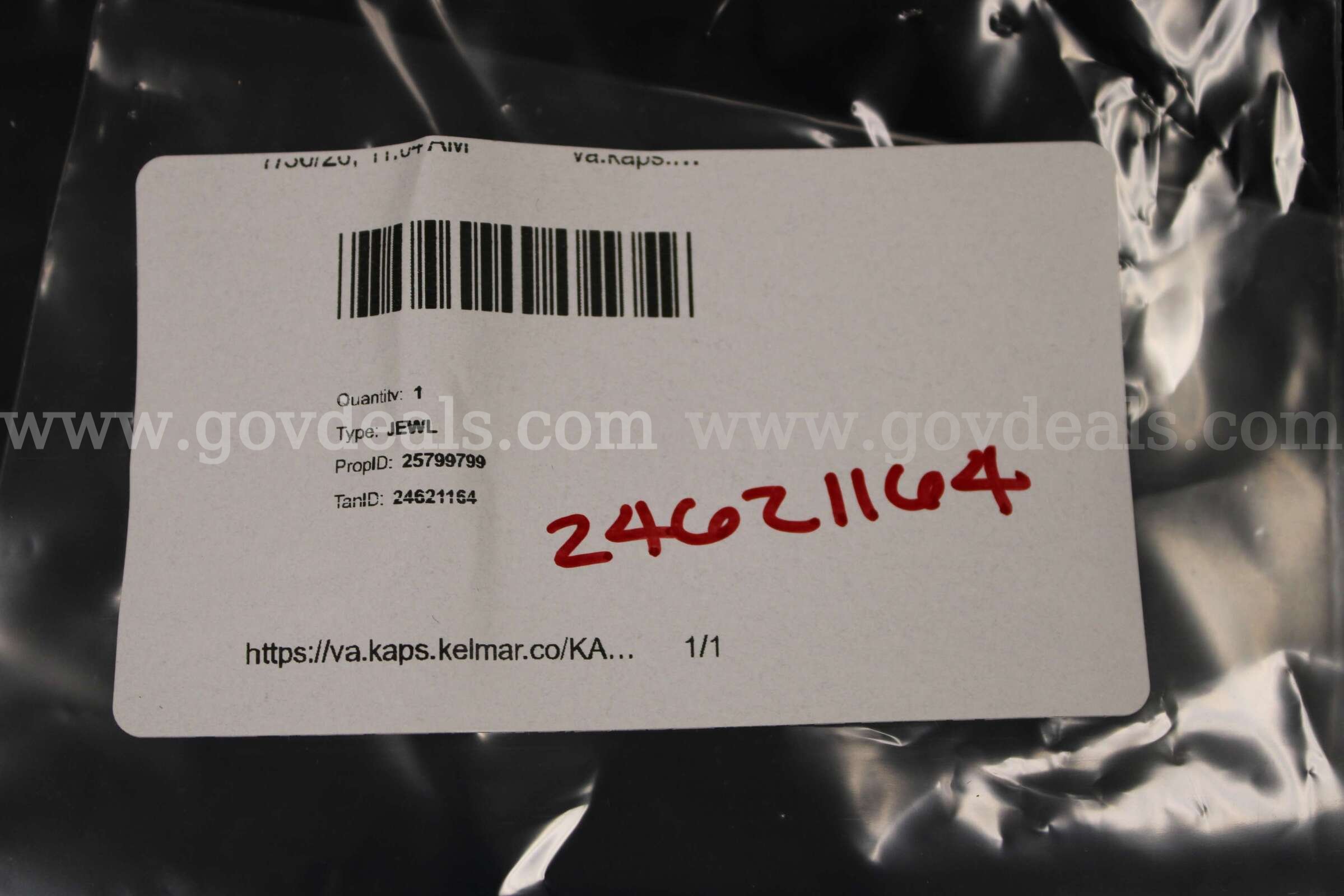 DIAMOND STUD EARRING   Government Surplus Auction - Photo #2