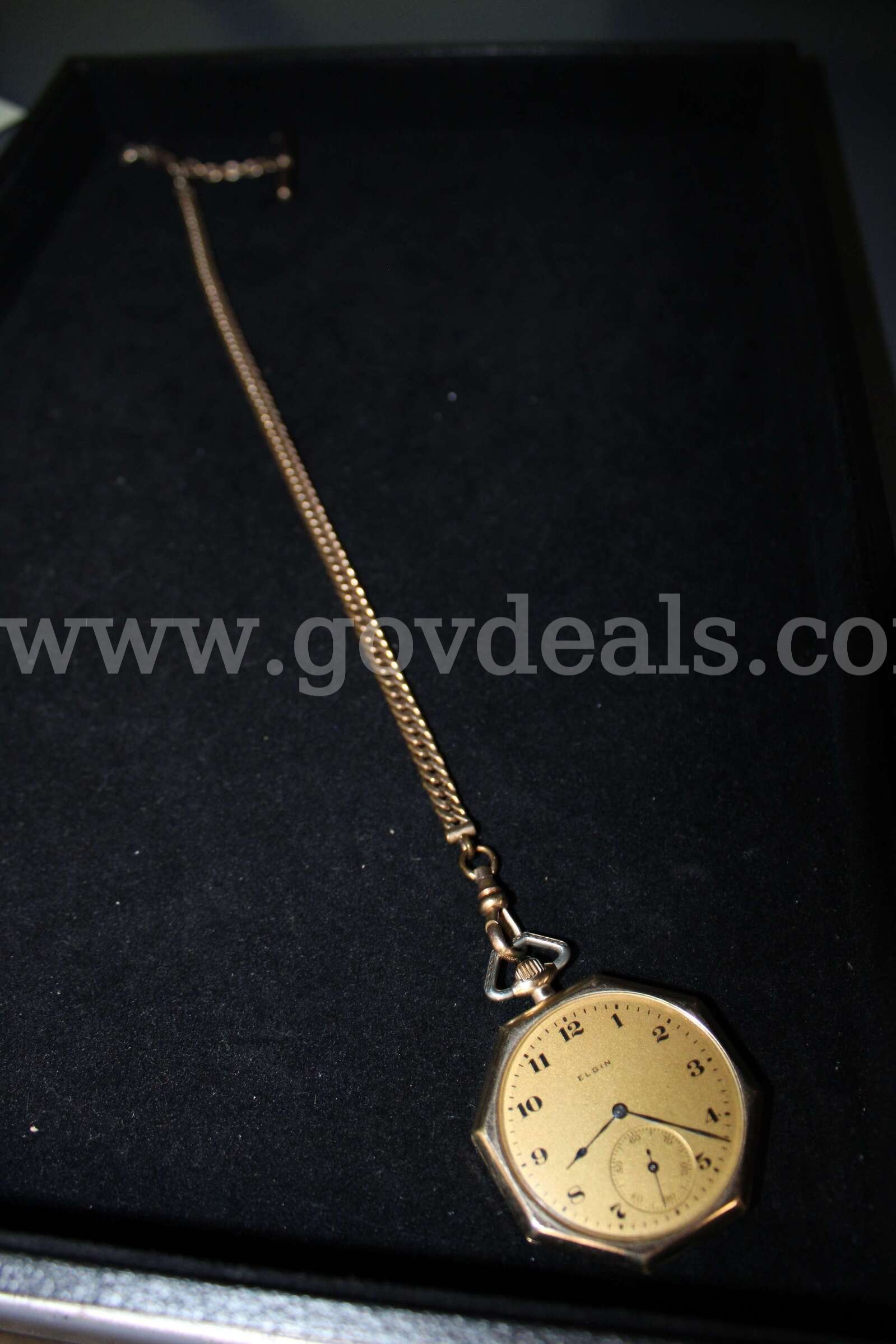 Watch (1)   Government Surplus Auction - Primary Photo