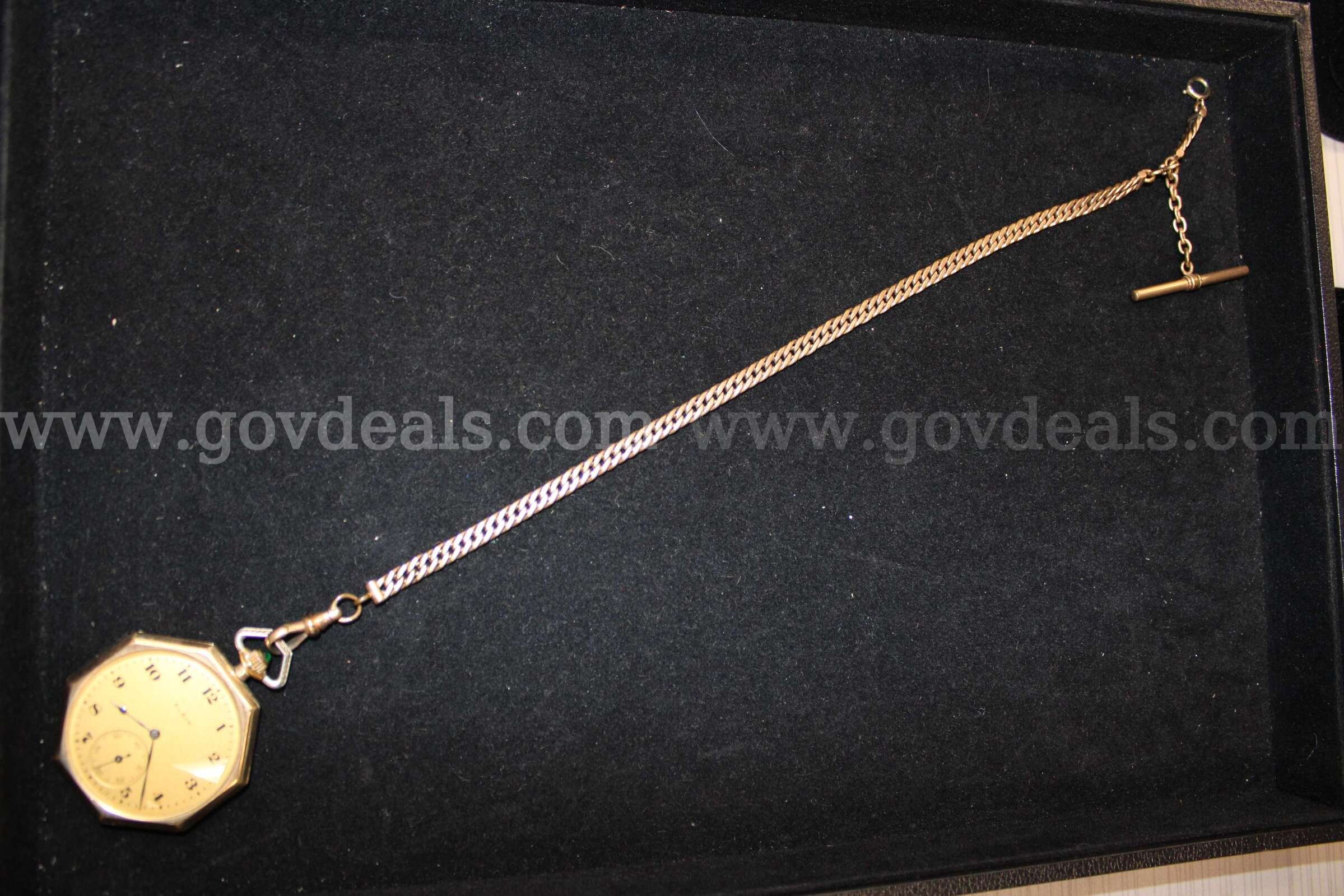 Watch (1)   Government Surplus Auction - Photo #2