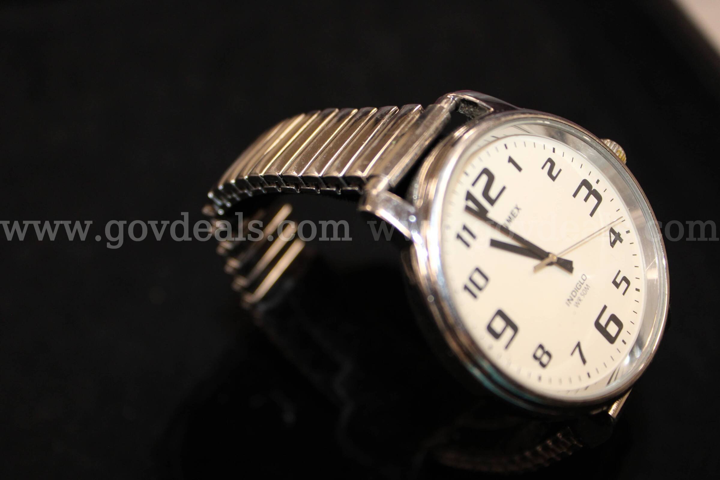 Watch Silver (1)   Government Surplus Auction - Photo #2