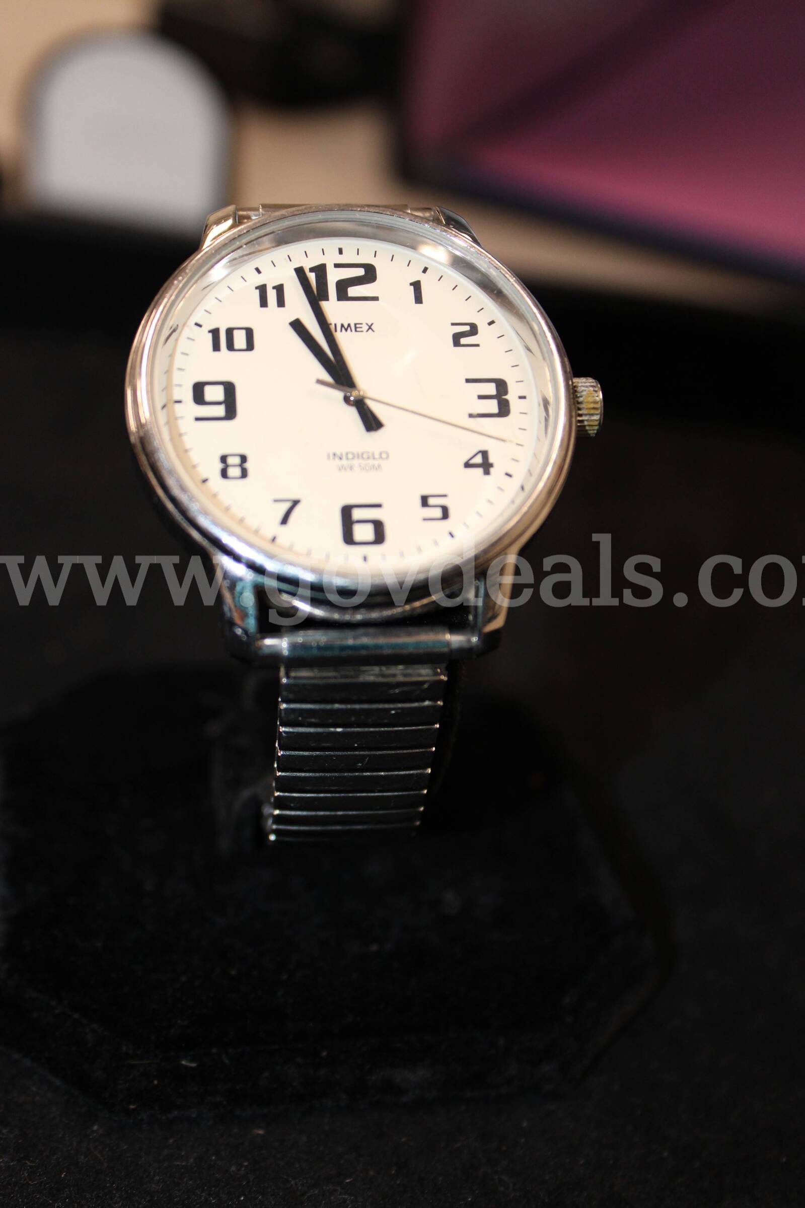 Watch Silver (1)   Government Surplus Auction - Photo #3