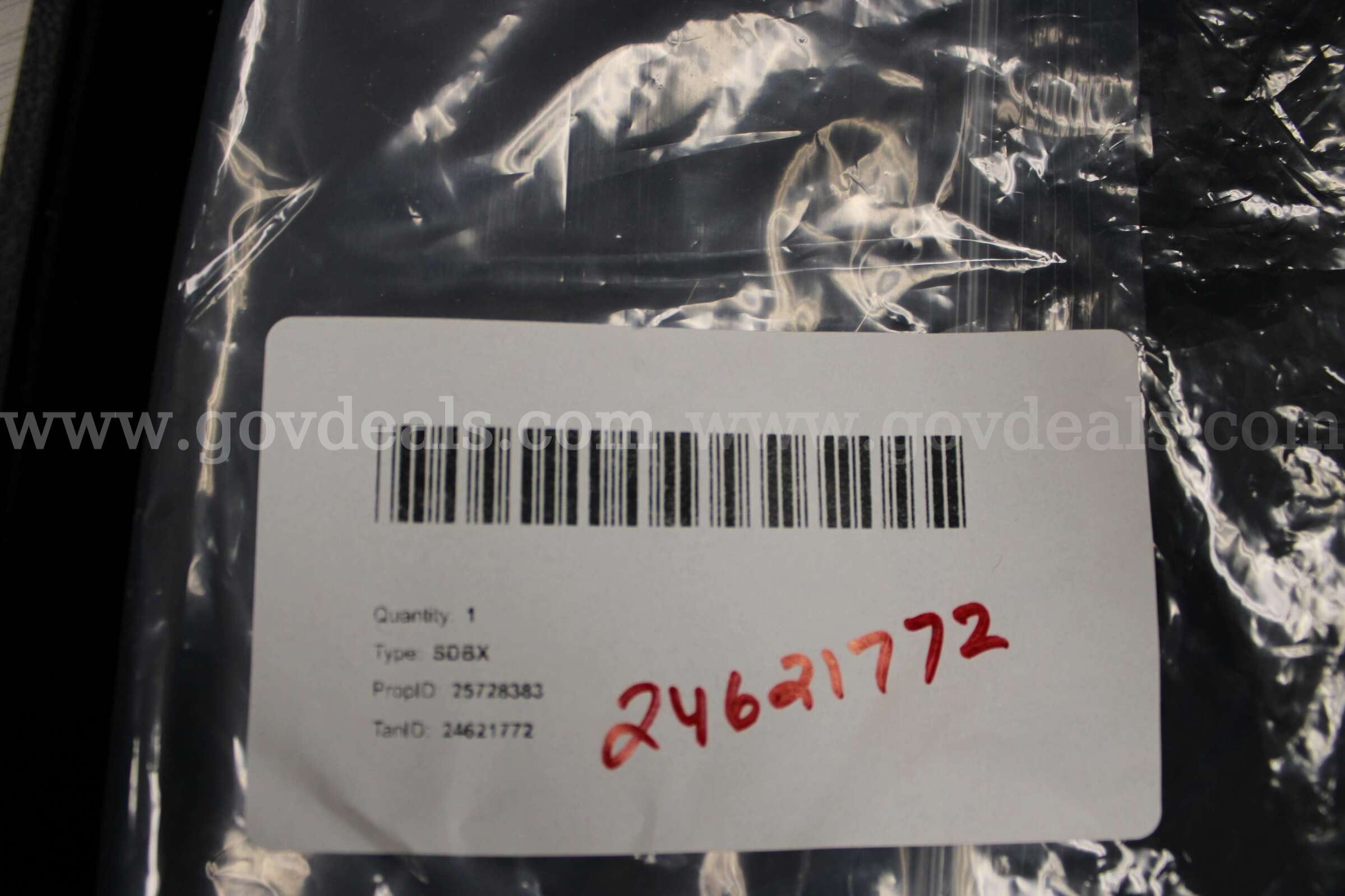 1 Pair Earrings   Government Surplus Auction - Photo #3