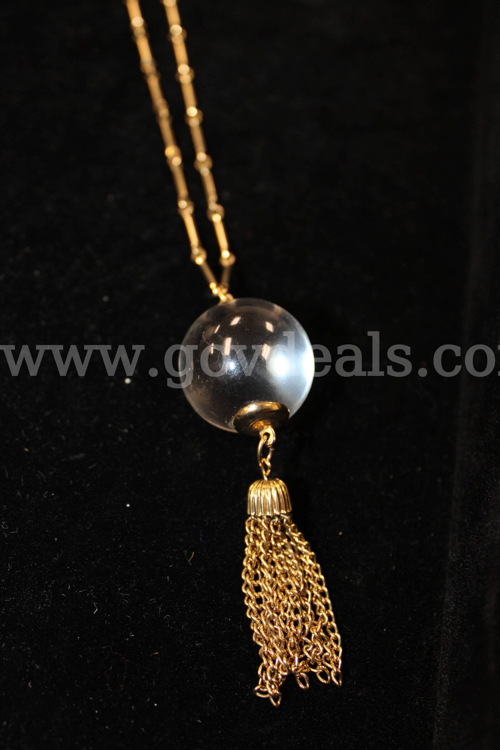 2 Necklace   Government Surplus Auction - Photo #2