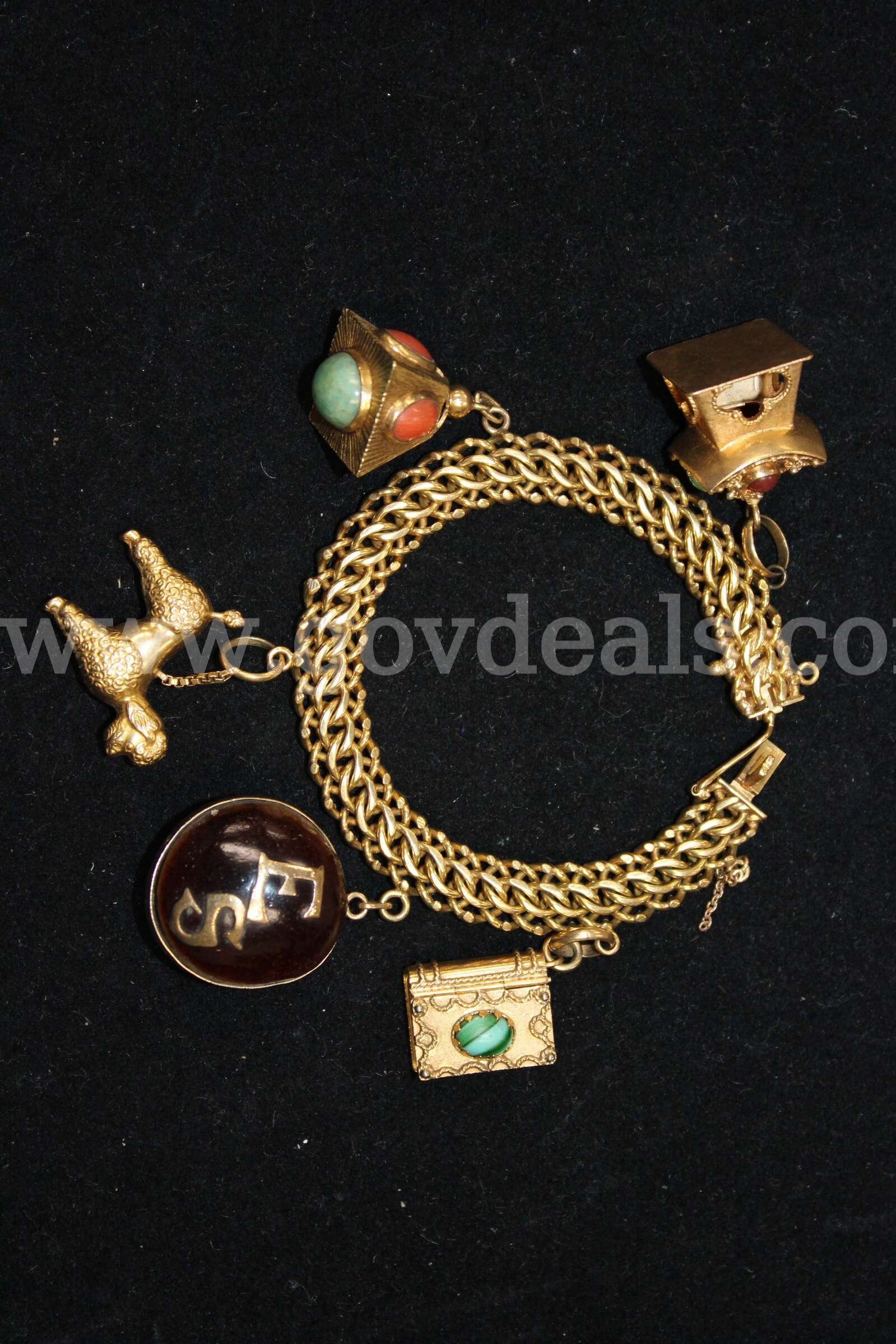 2 Bracelets   Government Surplus Auction - Photo #3
