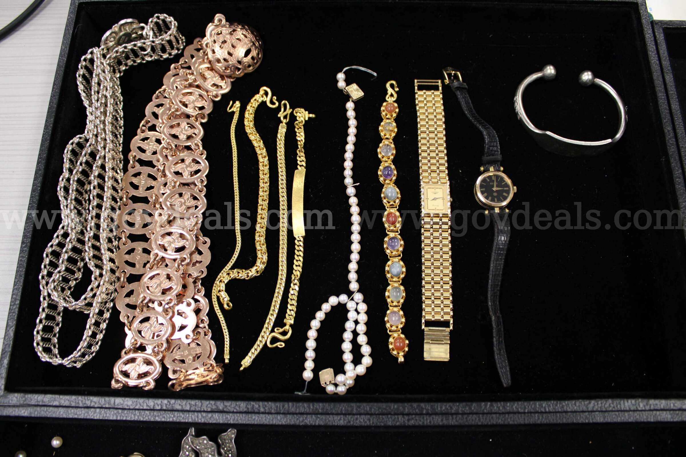 Jewelry & Watch   Government Surplus Auction - Photo #2