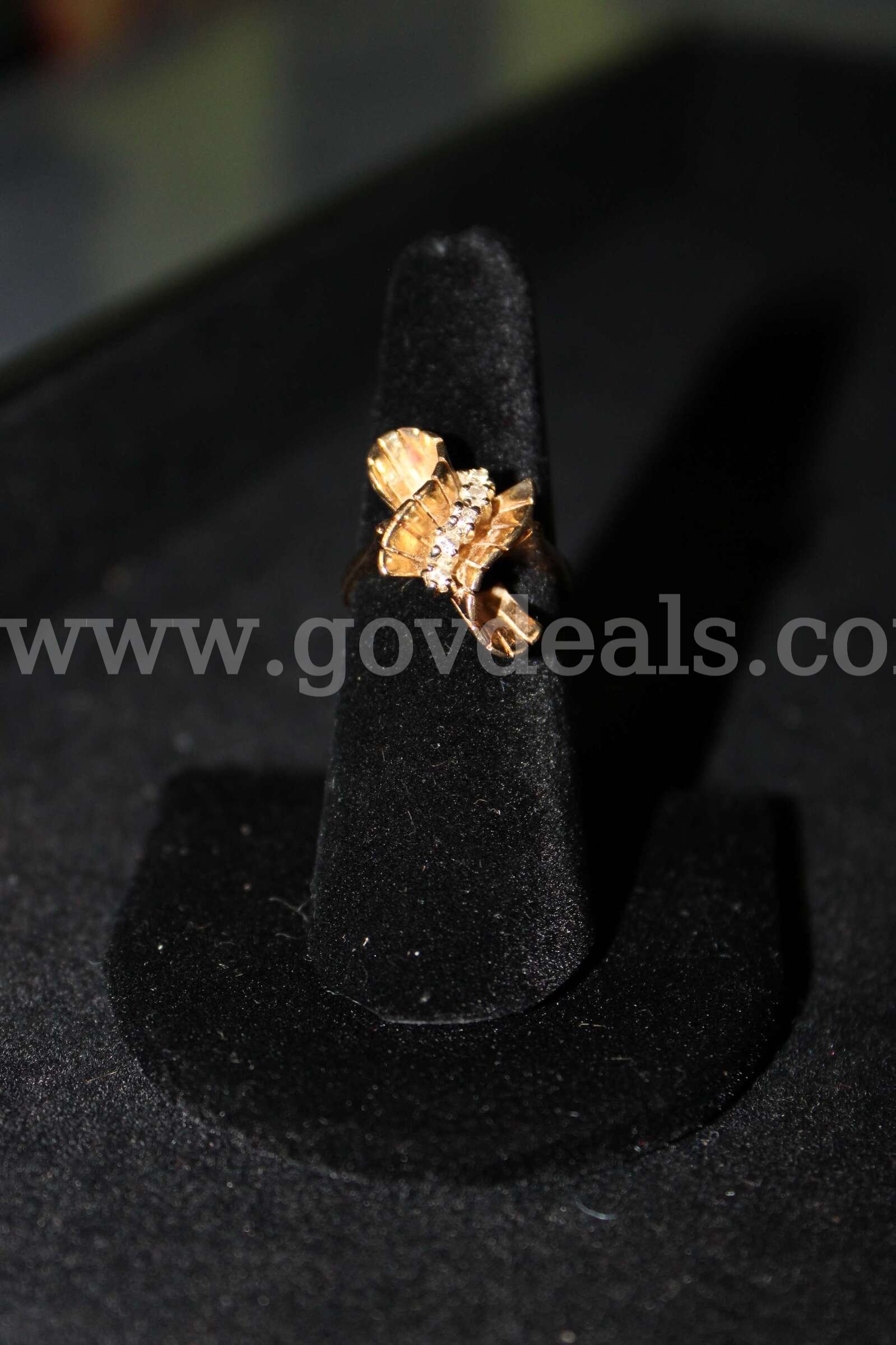 Rings (3)   Government Surplus Auction - Photo #6