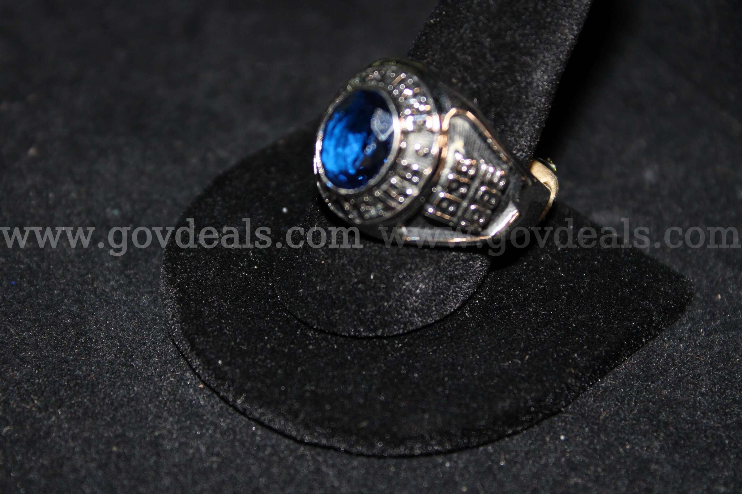 Ring (1)  Money Clip (1)  Tie Tack (2)   Government Surplus Auction - Photo #2