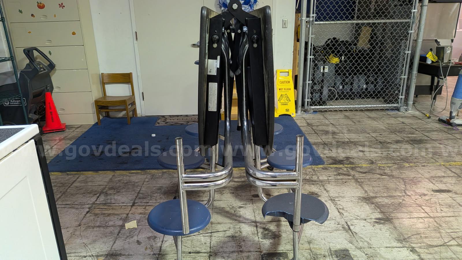 Folding Cafeteria Table with Attached Round Stools   Government Surplus Auction - Photo #3