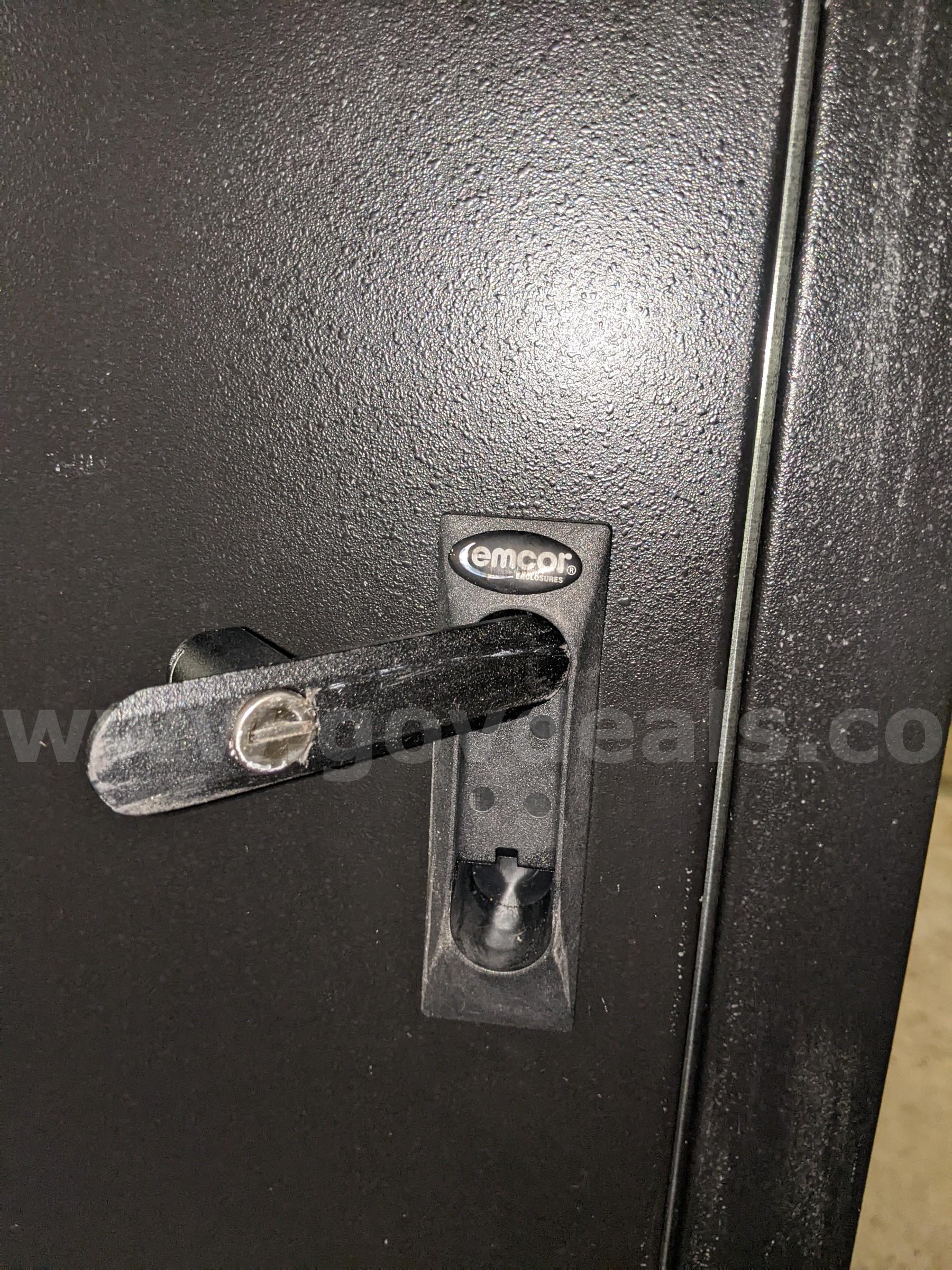 Server/Network Cabinet Emcor Enclosures  Government Surplus Auction - Photo #2