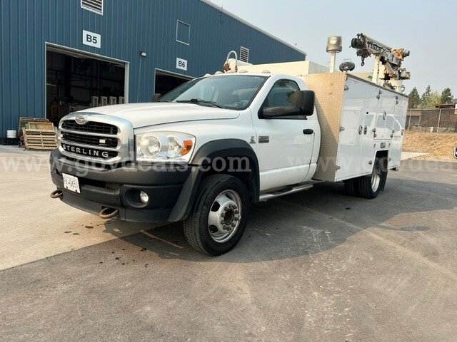 2009 Sterling Bullet 4WD - Utility Service Truck/Crane - ISB 6.7L L6 DIESEL ENGINE