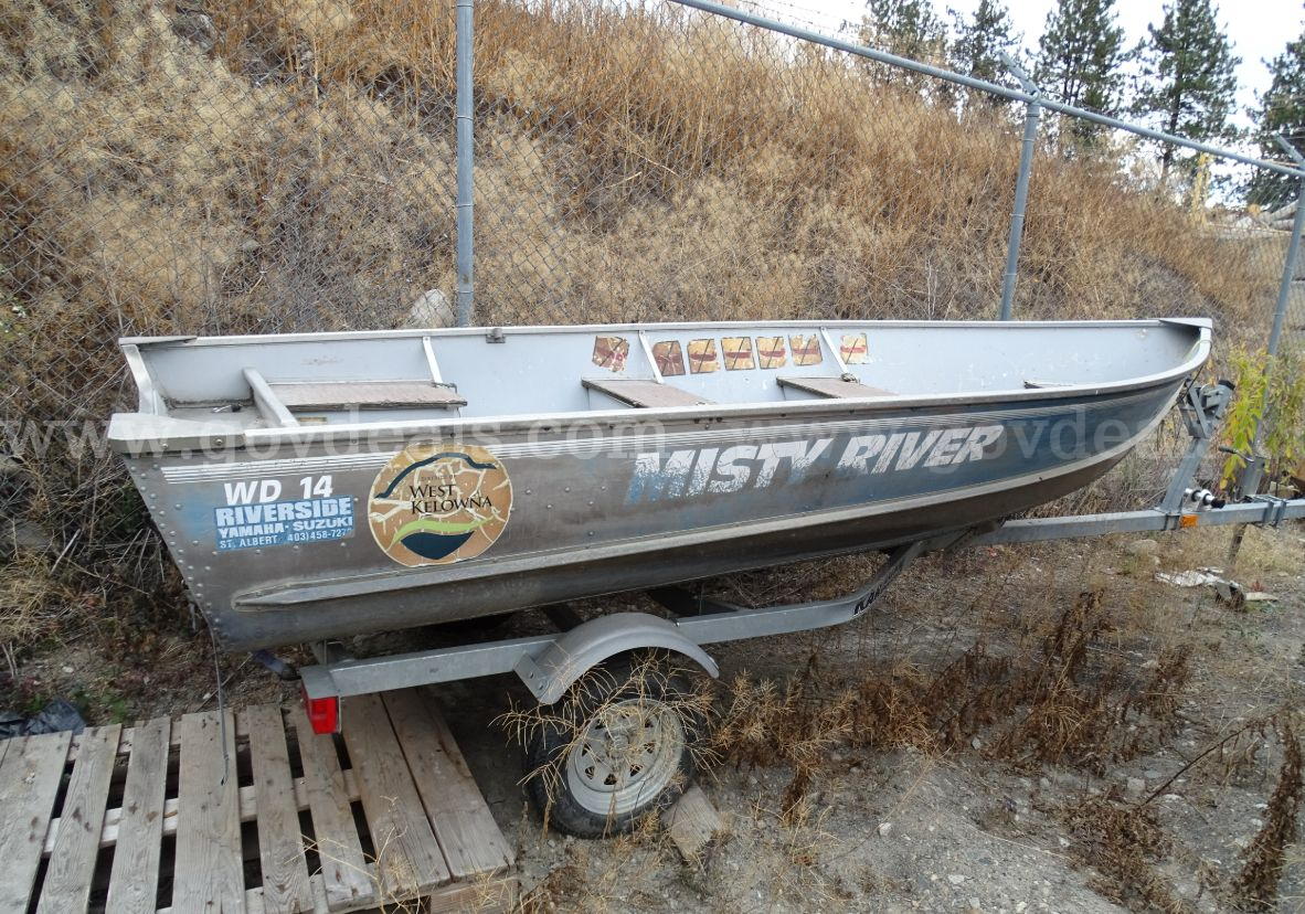 14ft Misty River Boat, Trailer, and Mercury Four Stroke Motor Karavan Trailer  Government Surplus Auction - Photo #3