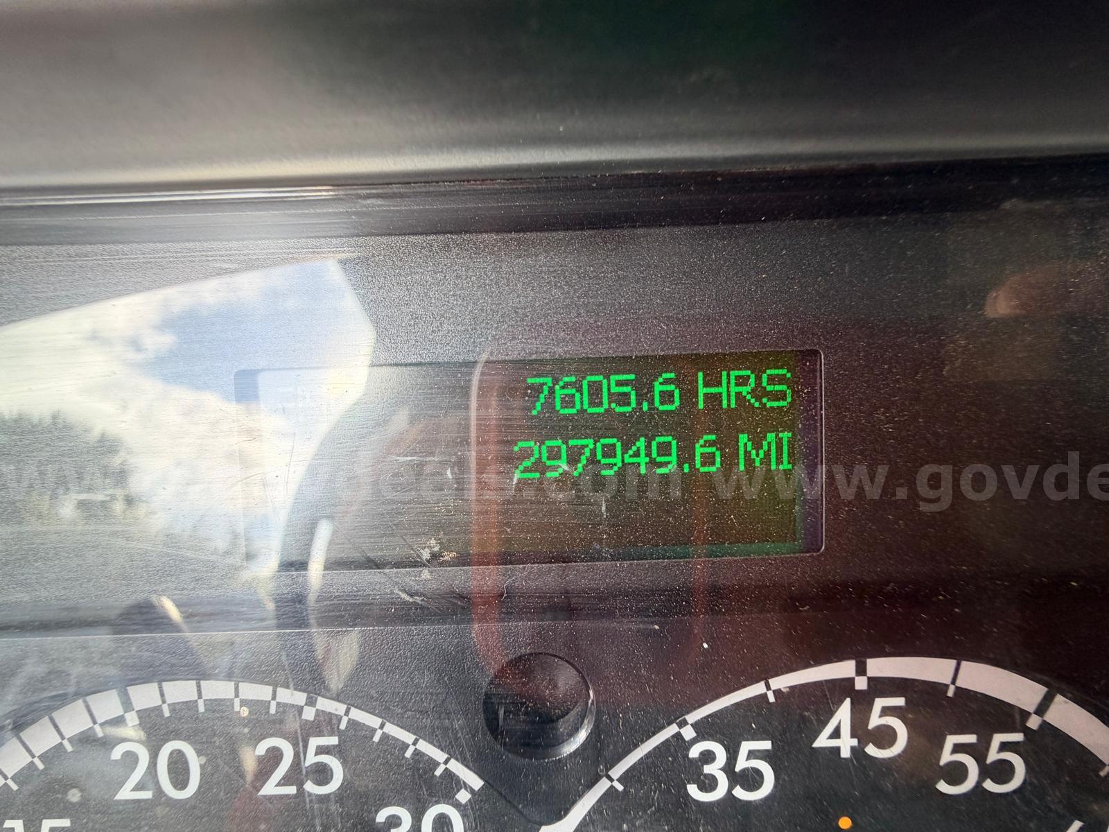 2016 Freightliner M2 106 S/A Box Truck Freightliner 106 Government Surplus Auction - Photo #6