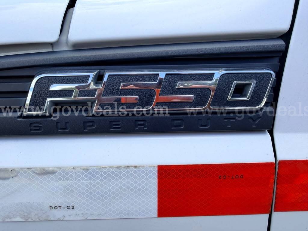 2016 Ford F-550 Ford F-550 Government Surplus Auction - Photo #5