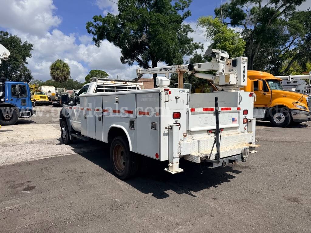 2015 Ford F-550 Ford F-550 Government Surplus Auction - Photo #2