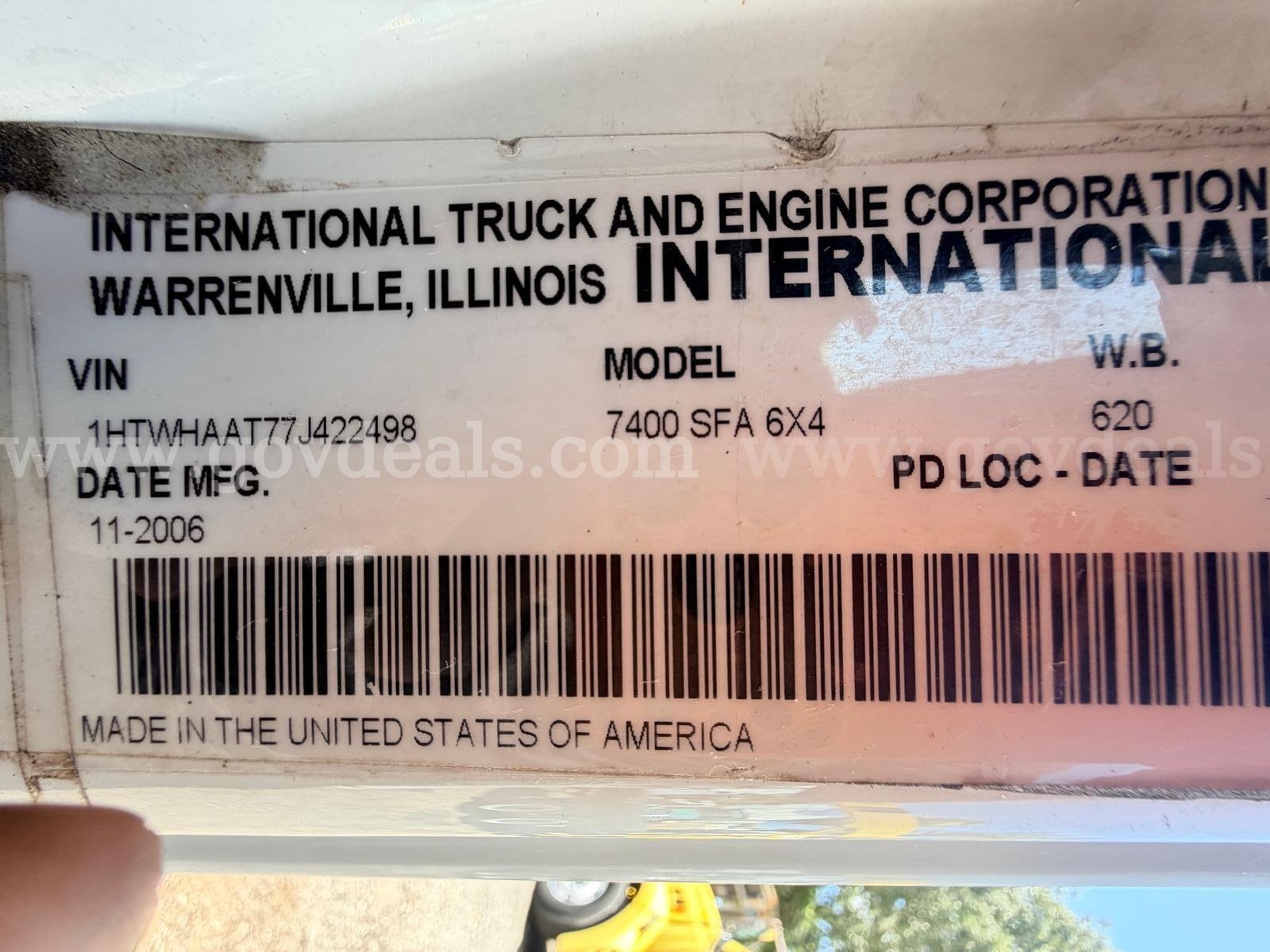 2007 International 7400 SFA 6x4 T/A Vacuum Truck International 7400 Government Surplus Auction - Photo #6