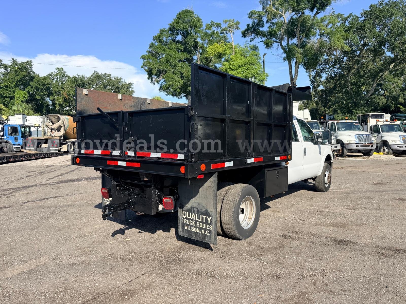 2015 Ford F-350 SD Ford F-350 Government Surplus Auction - Photo #3