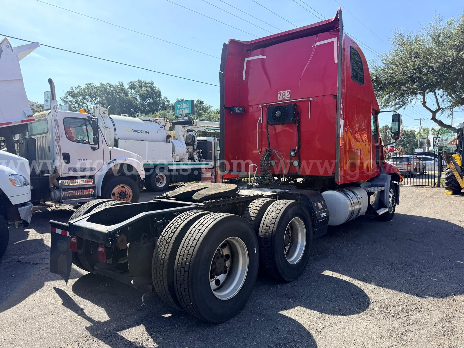 2016 Mack CXU613 Mack CXU613 Government Surplus Auction - Photo #3