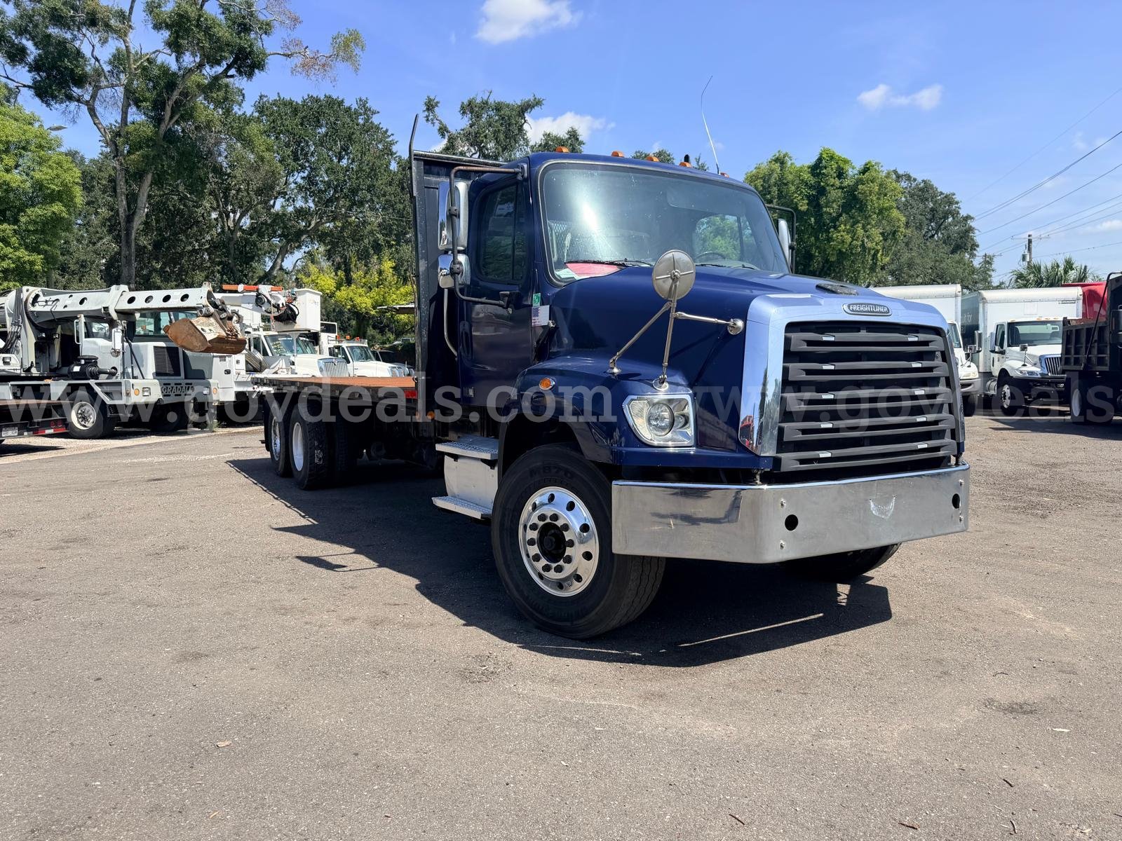 2015 Freightliner 114SD Freightliner 114SD Government Surplus Auction - Photo #2