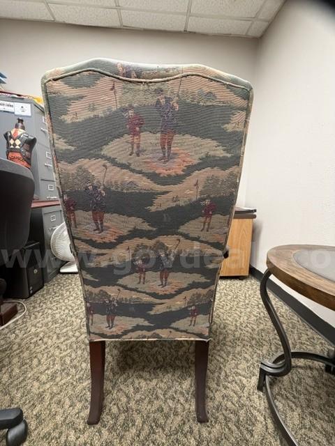 Chair and table set  N/A Government Surplus Auction - Photo #6