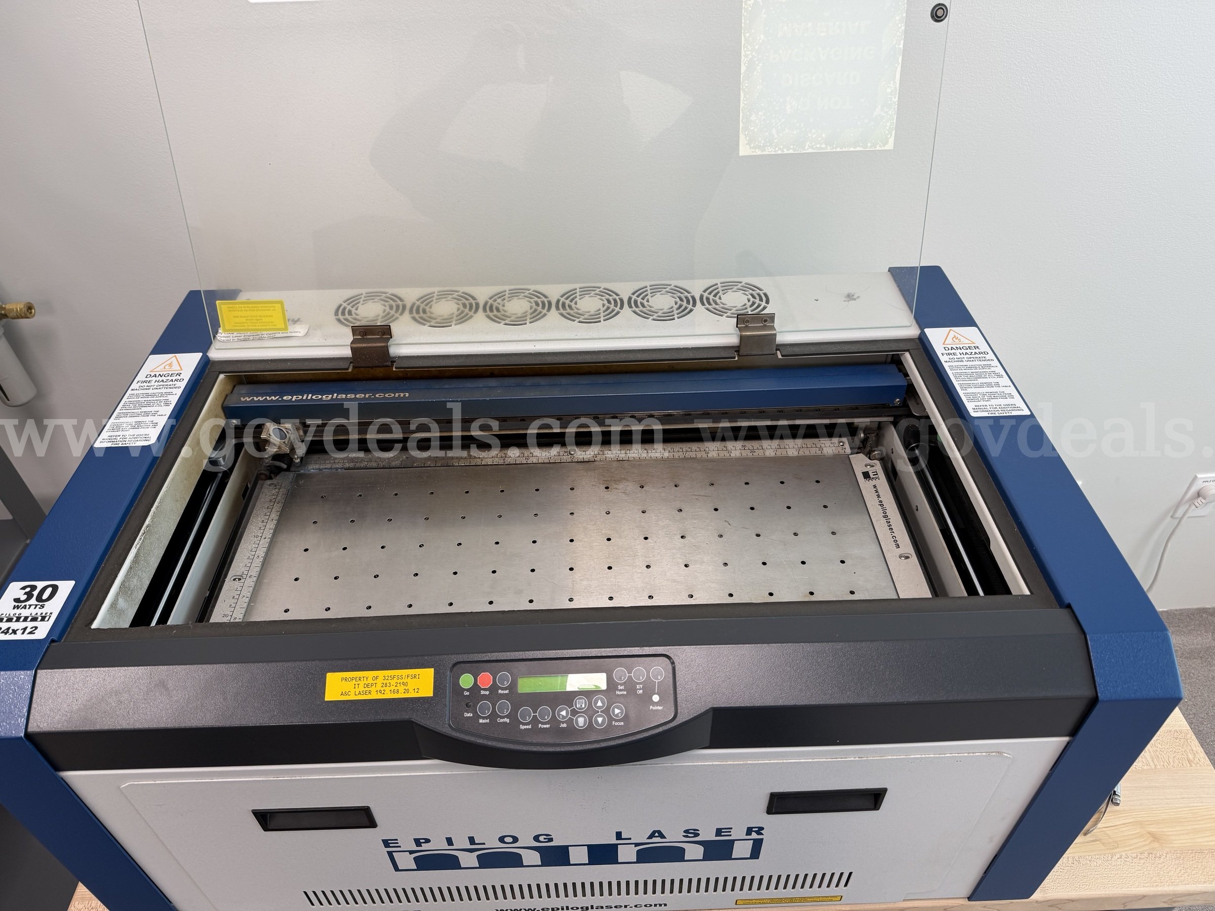 EPILOG 24MX-30 Laser EPILOG CORPORATION 24MX-30 Government Surplus Auction - Photo #2