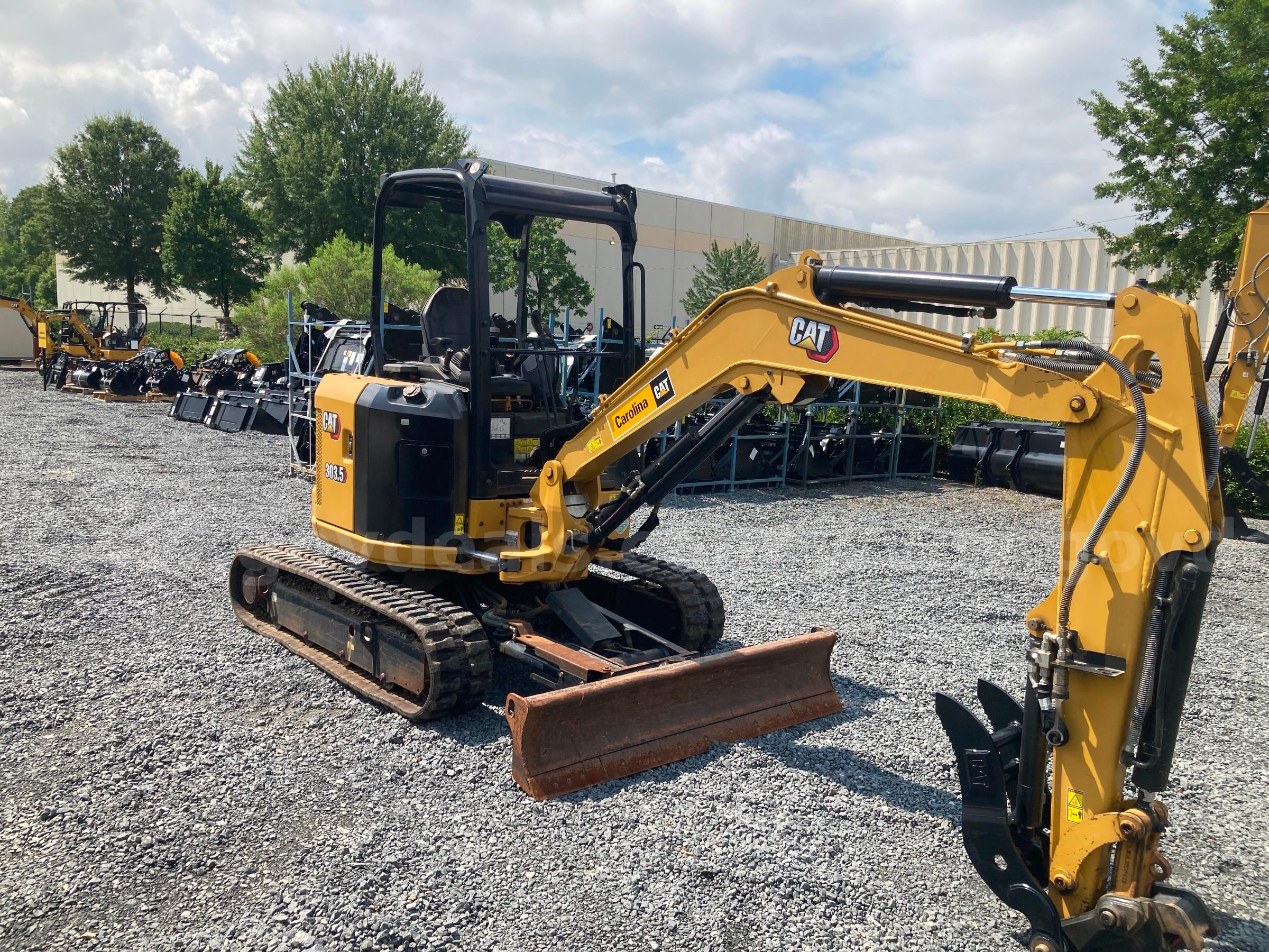 2022 Caterpillar 303.5 CR Compact Hydraulic Excavator Caterpillar 303 Government Surplus Auction - Photo #4