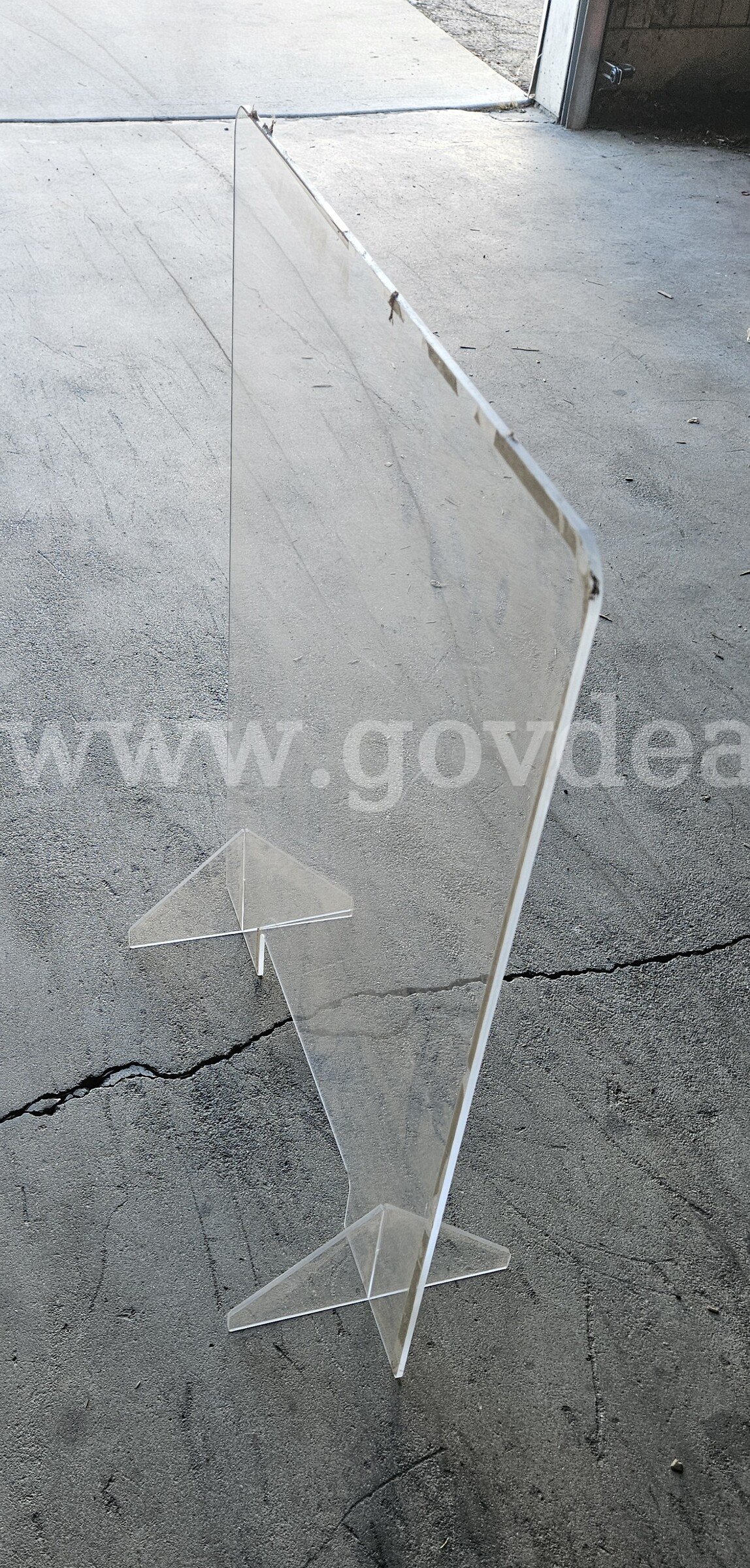 Plexiglass Countertop Sneeze Guards / Protective Shields   Government Surplus Auction - Photo #2