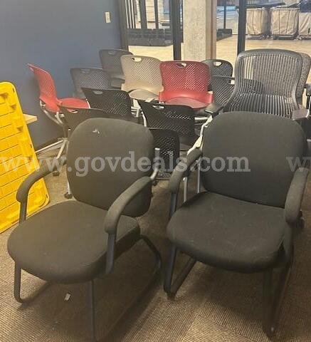 16 Miscellaneous Office  Chairs   Government Surplus Auction - Photo #3