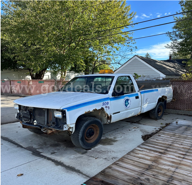1998 GMC Sierra C/K 2500 Reg. Cab 2WD GMC Sierra Government Surplus Auction - Primary Photo