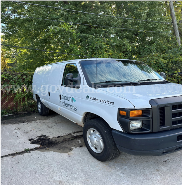 2008 Ford Econoline Ford Econoline Government Surplus Auction - Primary Photo